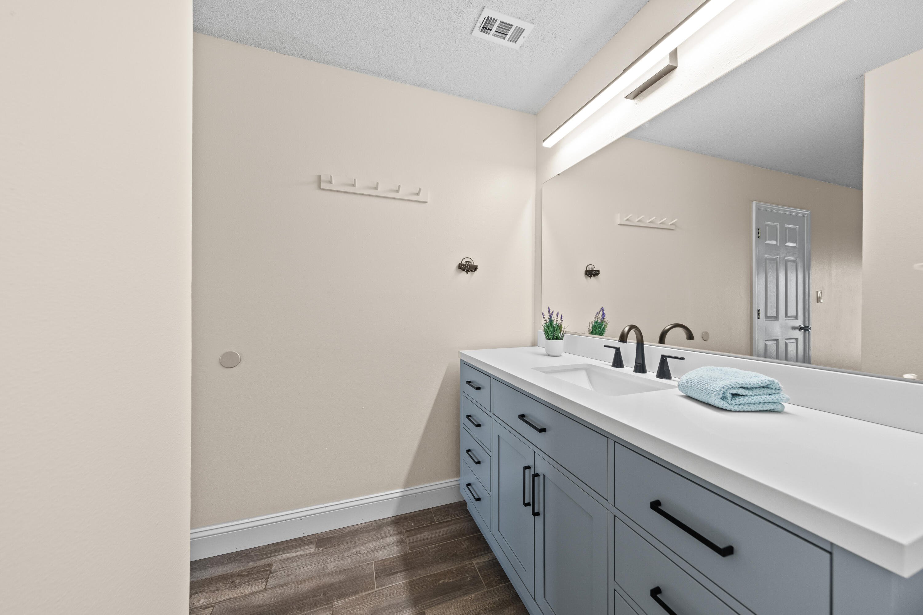 HIDDEN TRAILS PH 4 - Residential