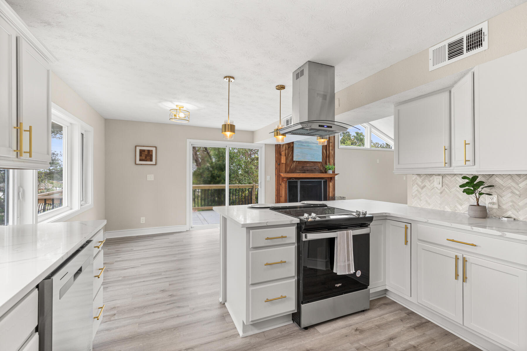 BEACONVIEW - Residential