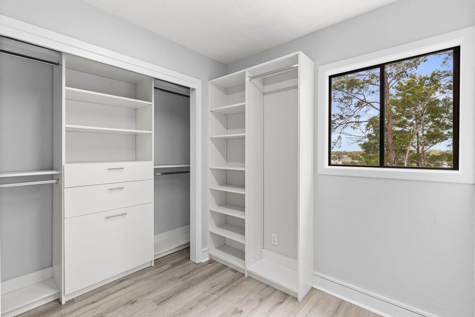 BEACONVIEW - Residential