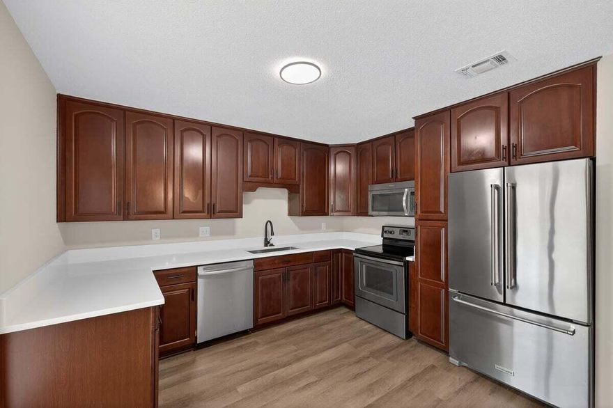 Professional photos coming soon!
Charming updated Townhome in desirable Niceville offering Low Maintenance Living - Its Truly Move-In-Ready with nothing left to do!
Enjoy peace of mind with a 2026 HVAC system, 2019 Water Heater, 2016 Roof. Brand New Flooring and Carpet, fresh interior/exterior paint. Enjoy stylish kitchen with New granite countertops, modern finishes, and ample cabinet storage, and new high quality tile in bathroom, fixtures and modern touches plus NEW lighting and fixtures throughout. Conveniently located near Eglin AFB and NWFSC.
This one checks every box-size, updates, condition, and value. Ready to show and sell.