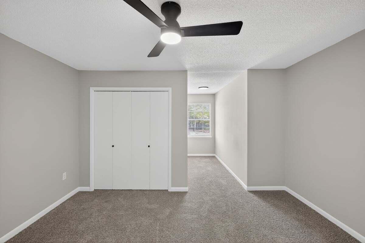 VALPARAISO PINECREST 2 - Residential