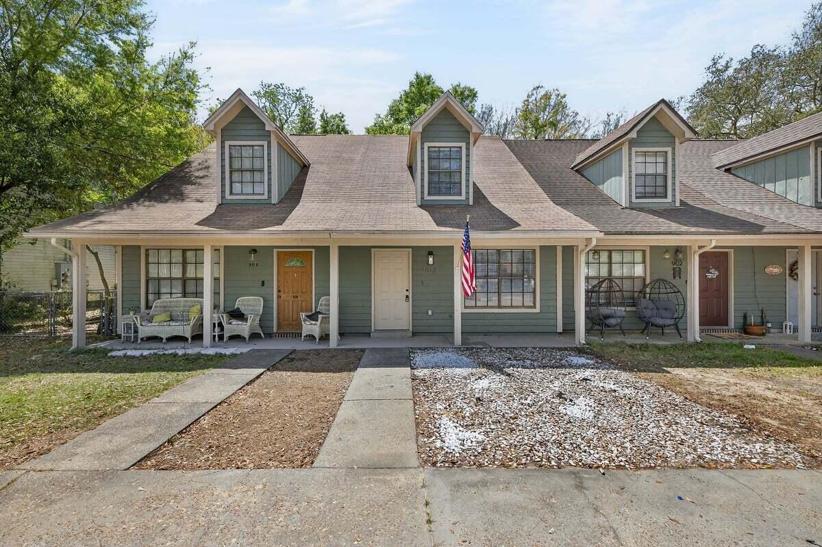 VALPARAISO PINECREST 2 - Residential