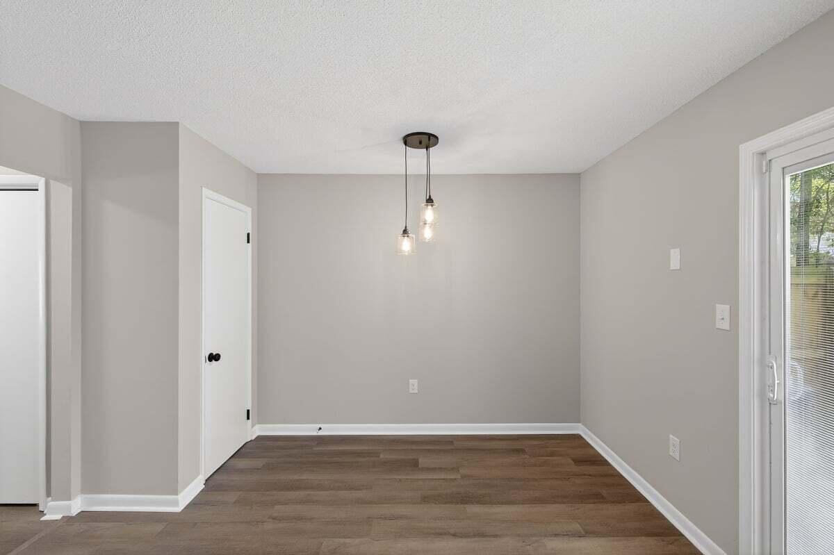 VALPARAISO PINECREST 2 - Residential