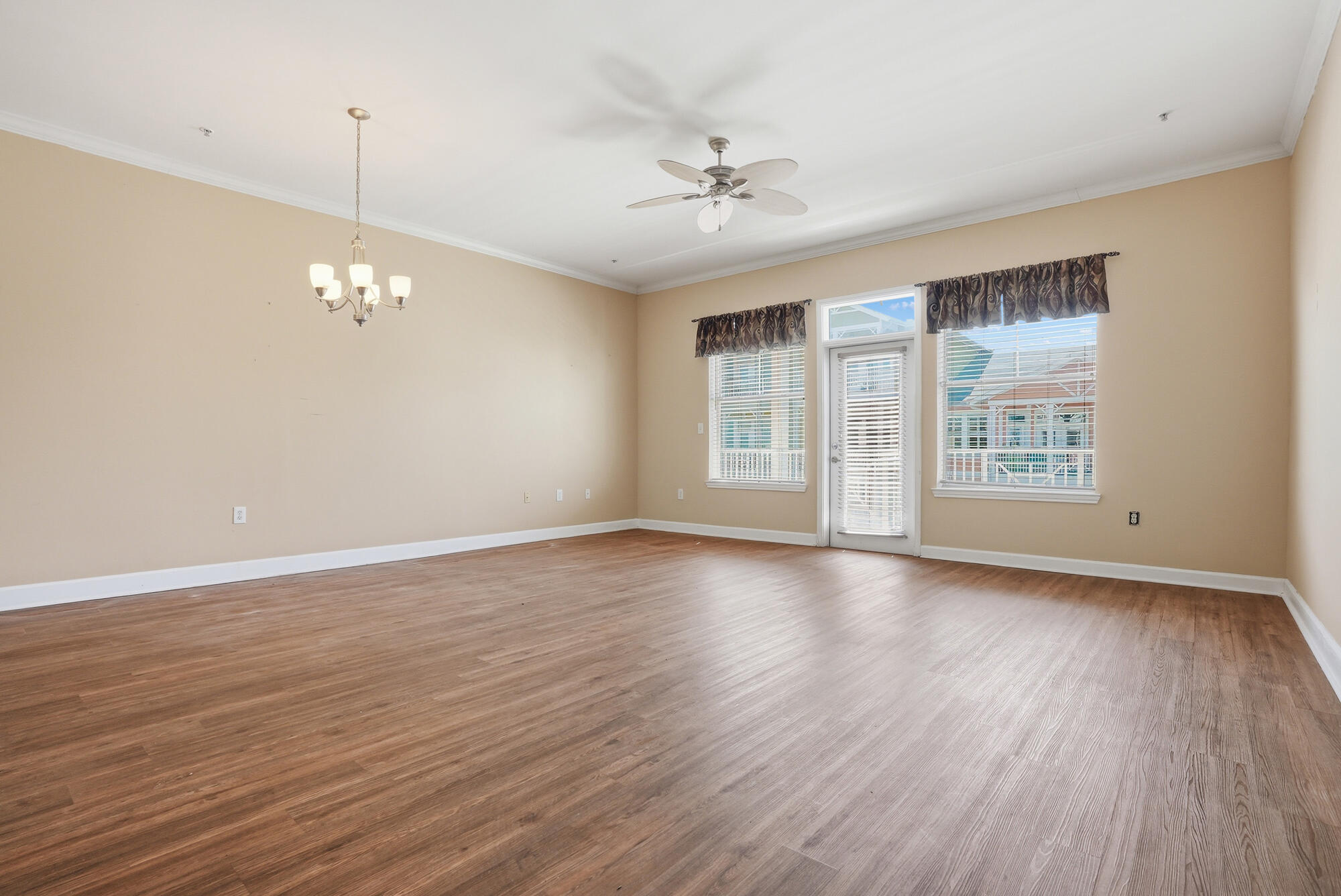 ISLAND RESERVE - Residential