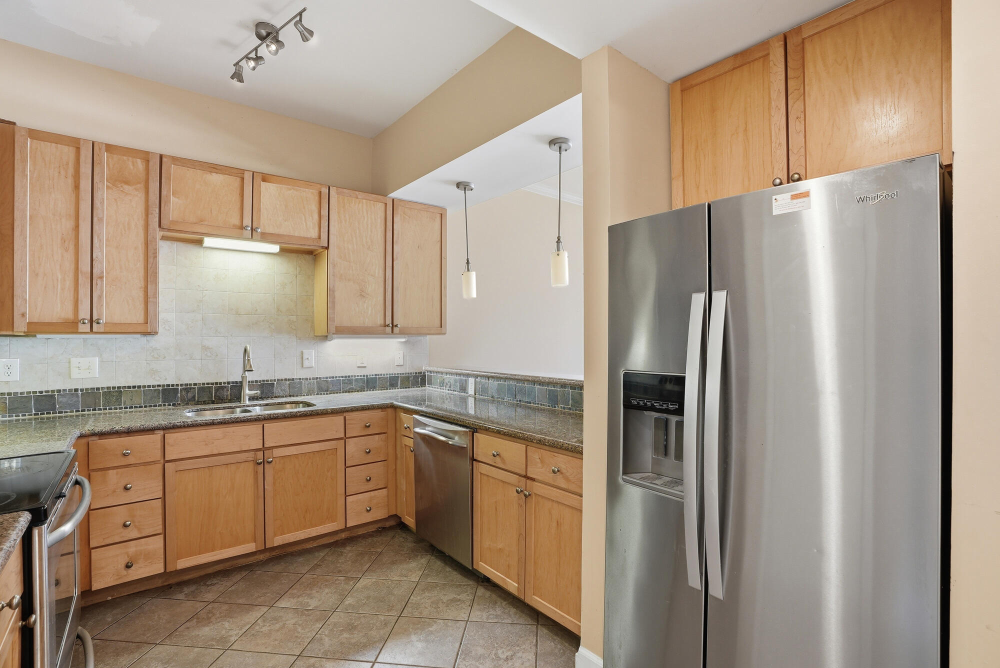 ISLAND RESERVE - Residential