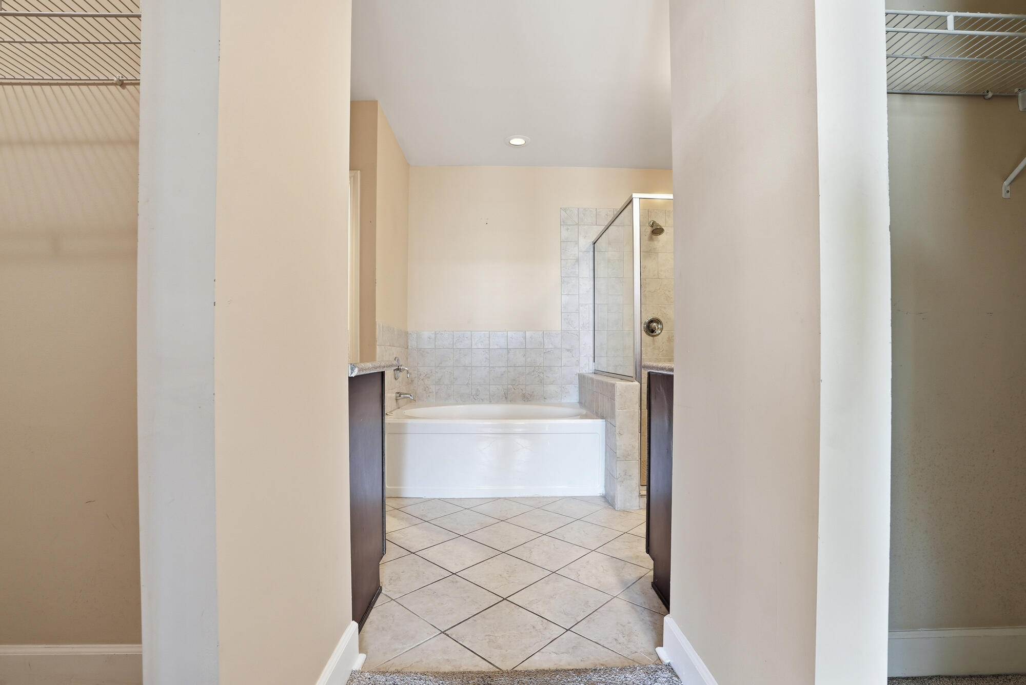 ISLAND RESERVE - Residential