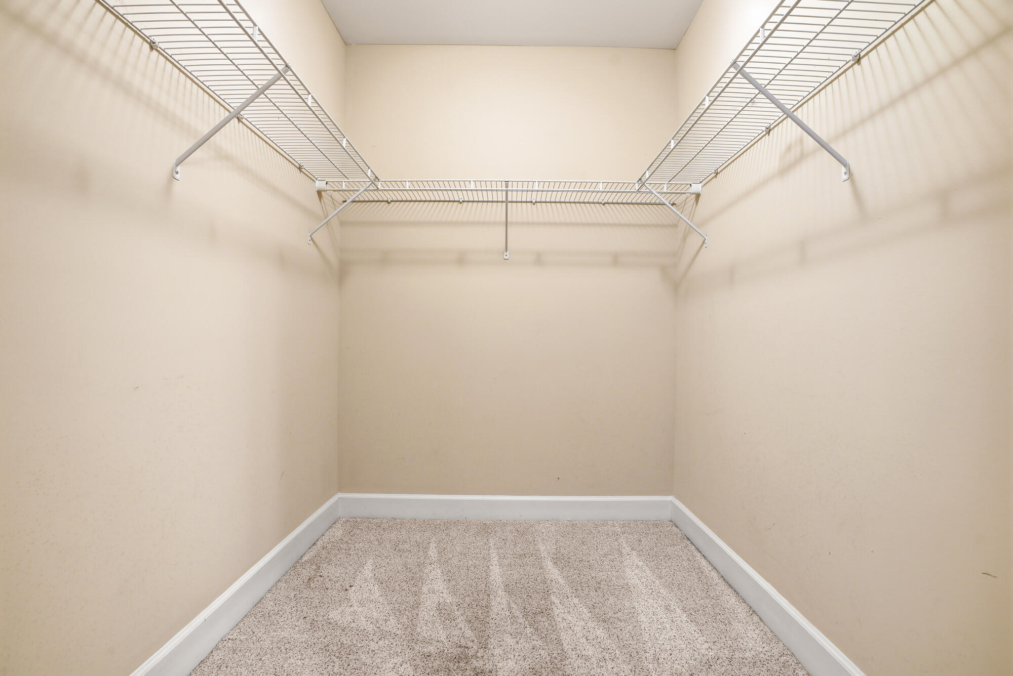 ISLAND RESERVE - Residential