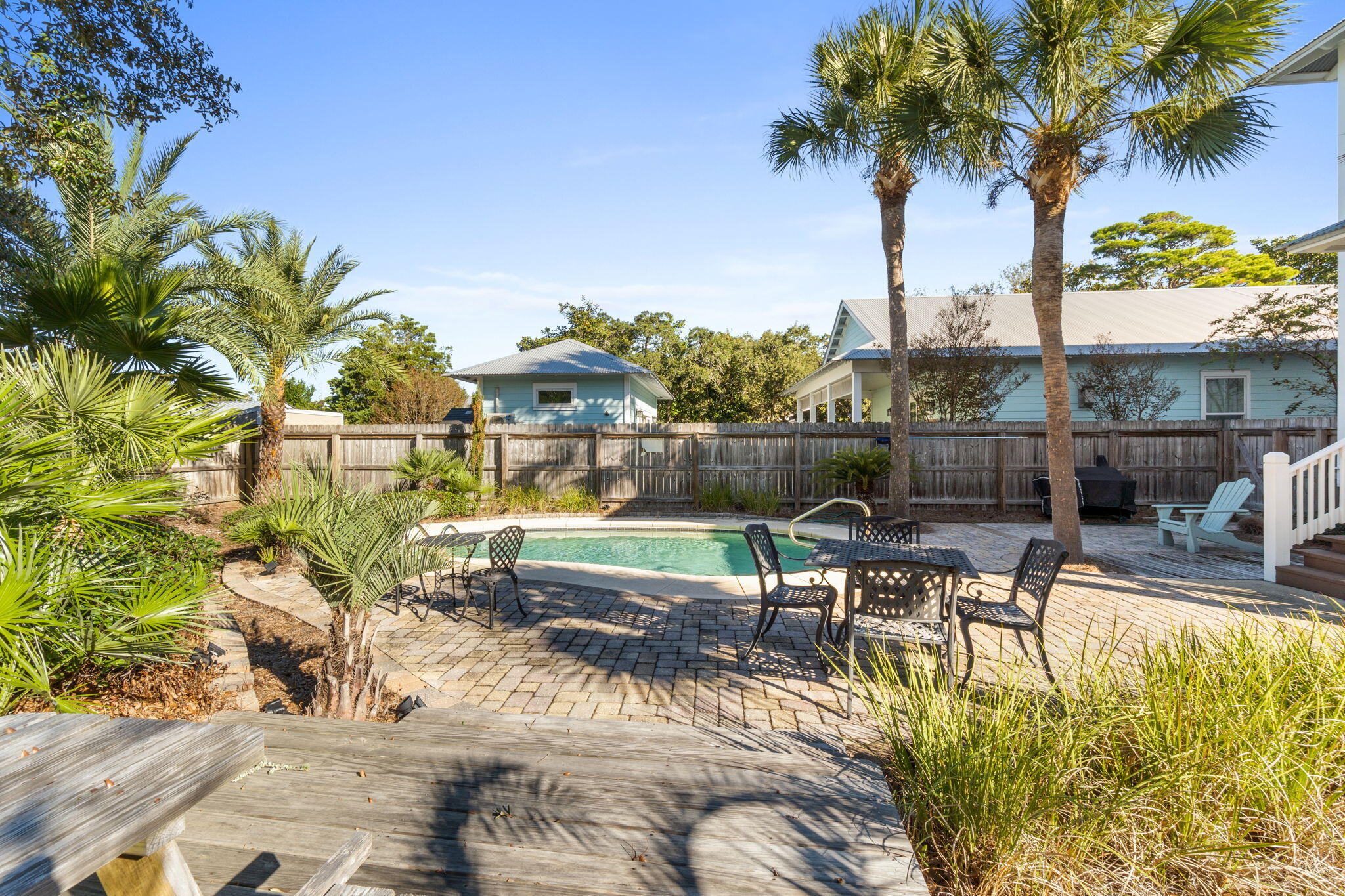 CRYSTAL BEACH - Residential