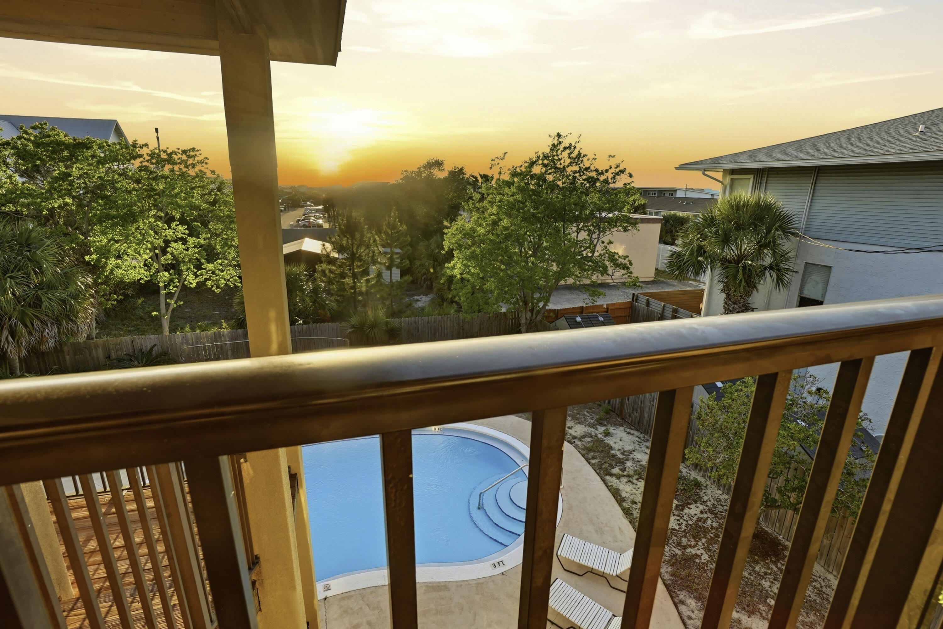 ISLAND PALMS CONDO - Residential