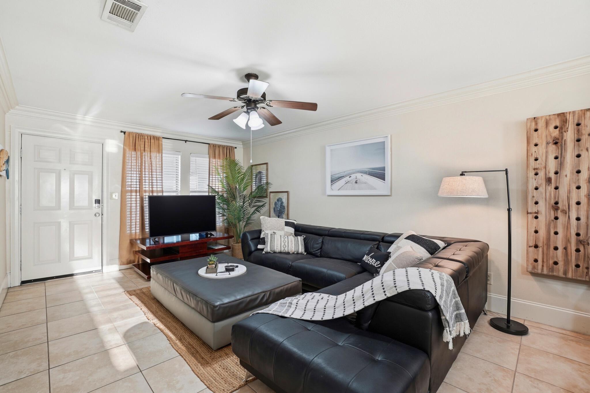 ISLAND PALMS CONDO - Residential