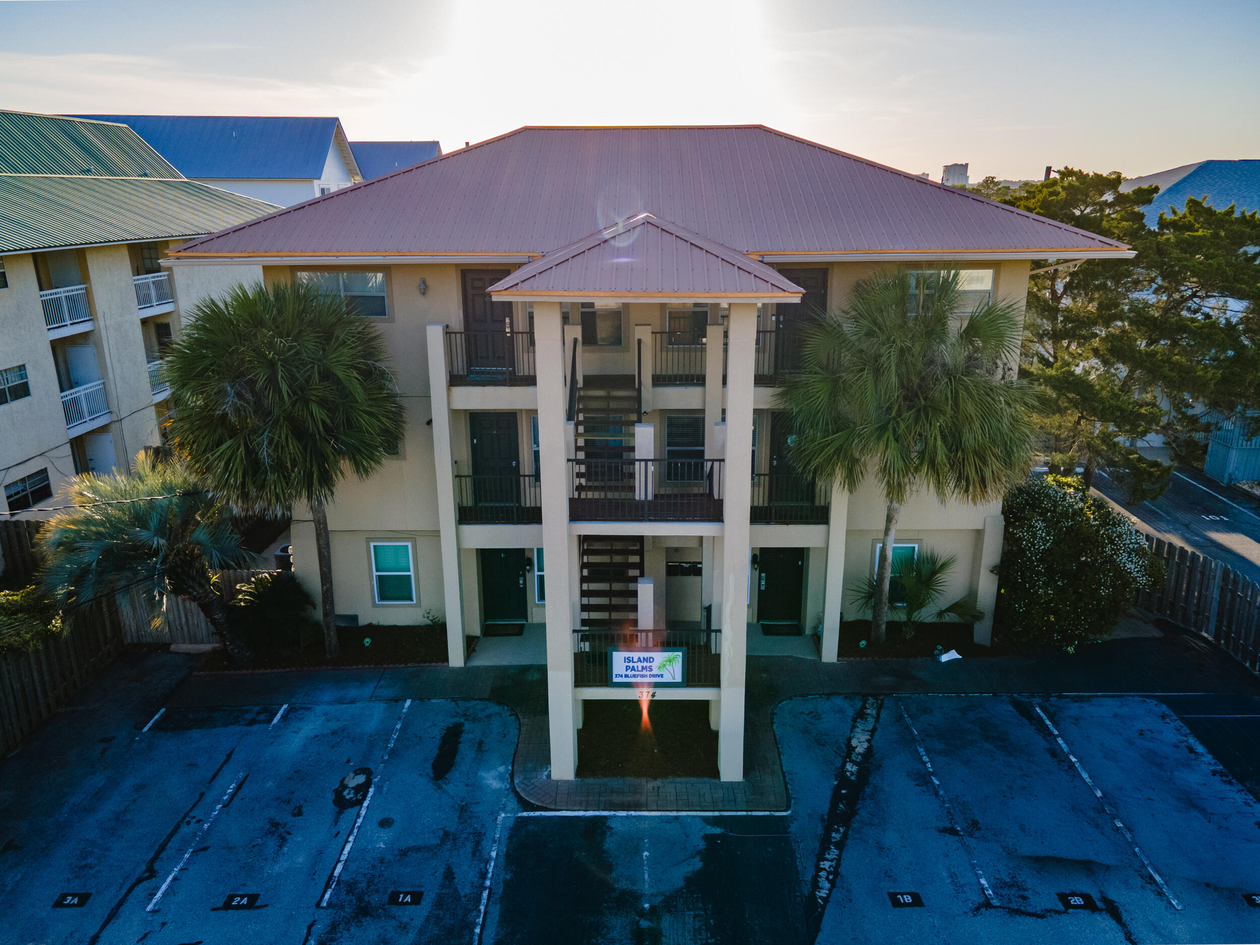 ISLAND PALMS CONDO - Residential