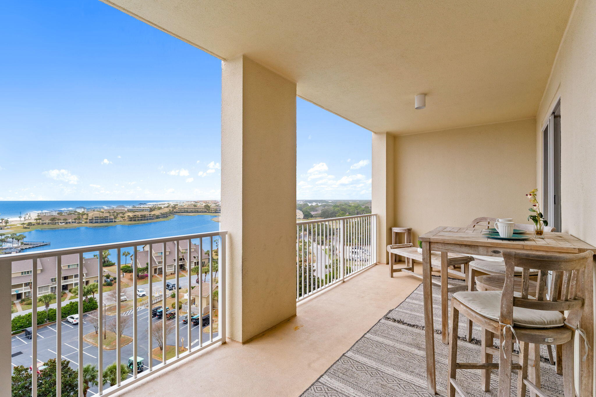 ARIEL DUNES II - Residential