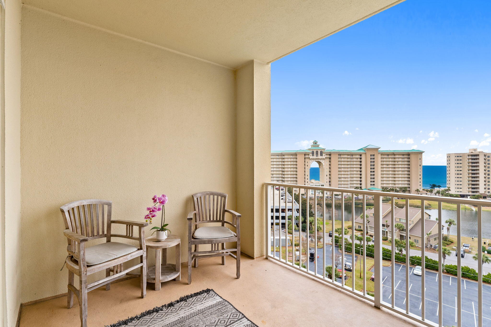 ARIEL DUNES II - Residential