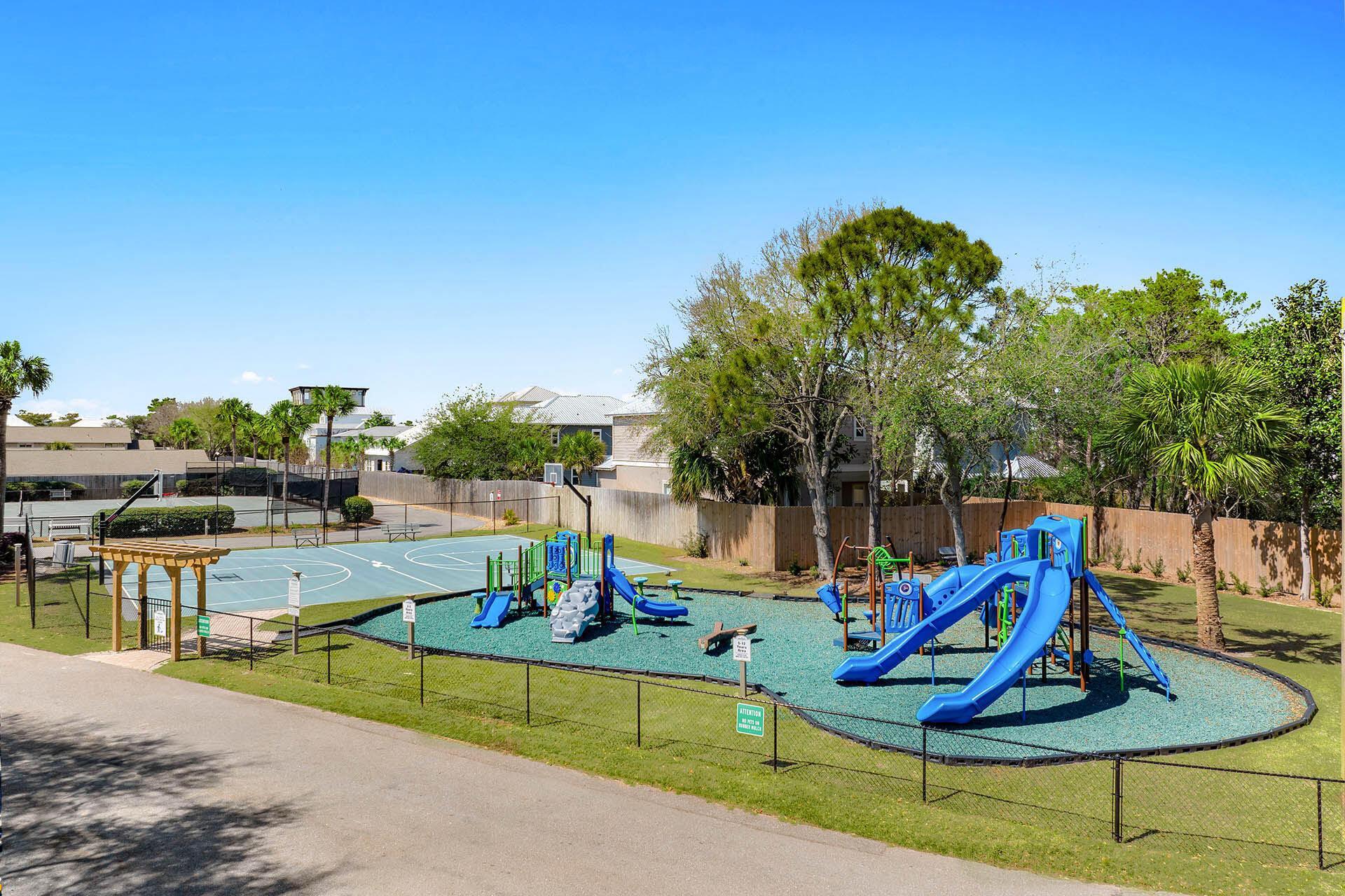 ARIEL DUNES II - Residential