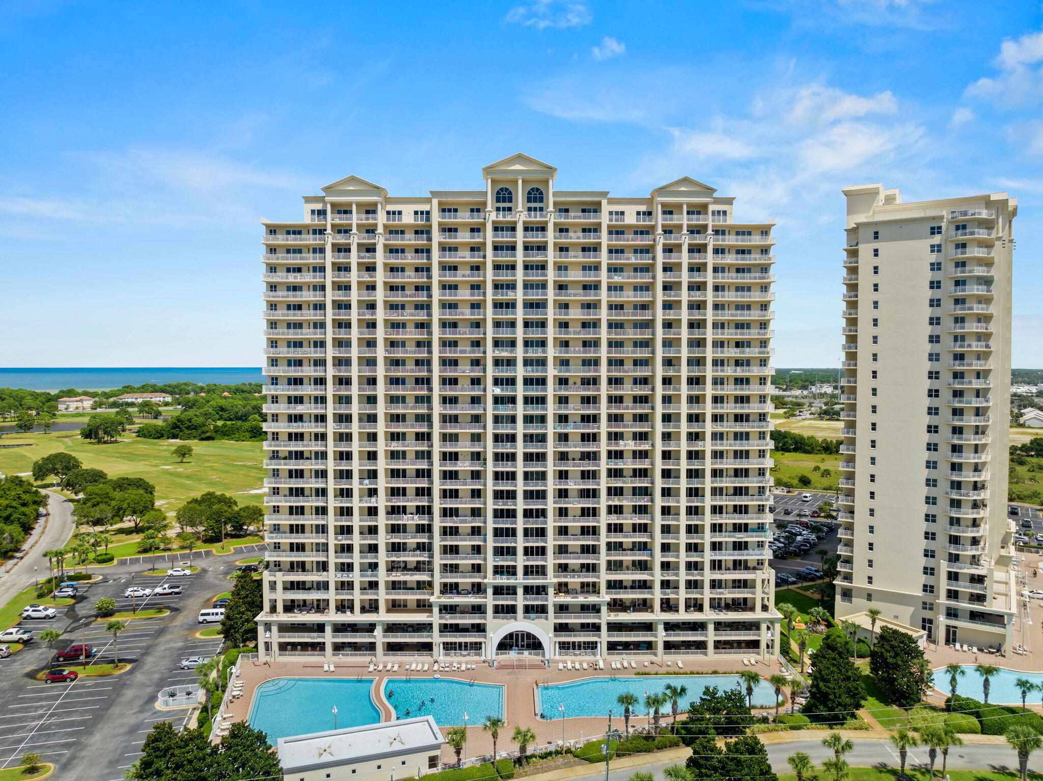 ARIEL DUNES II - Residential