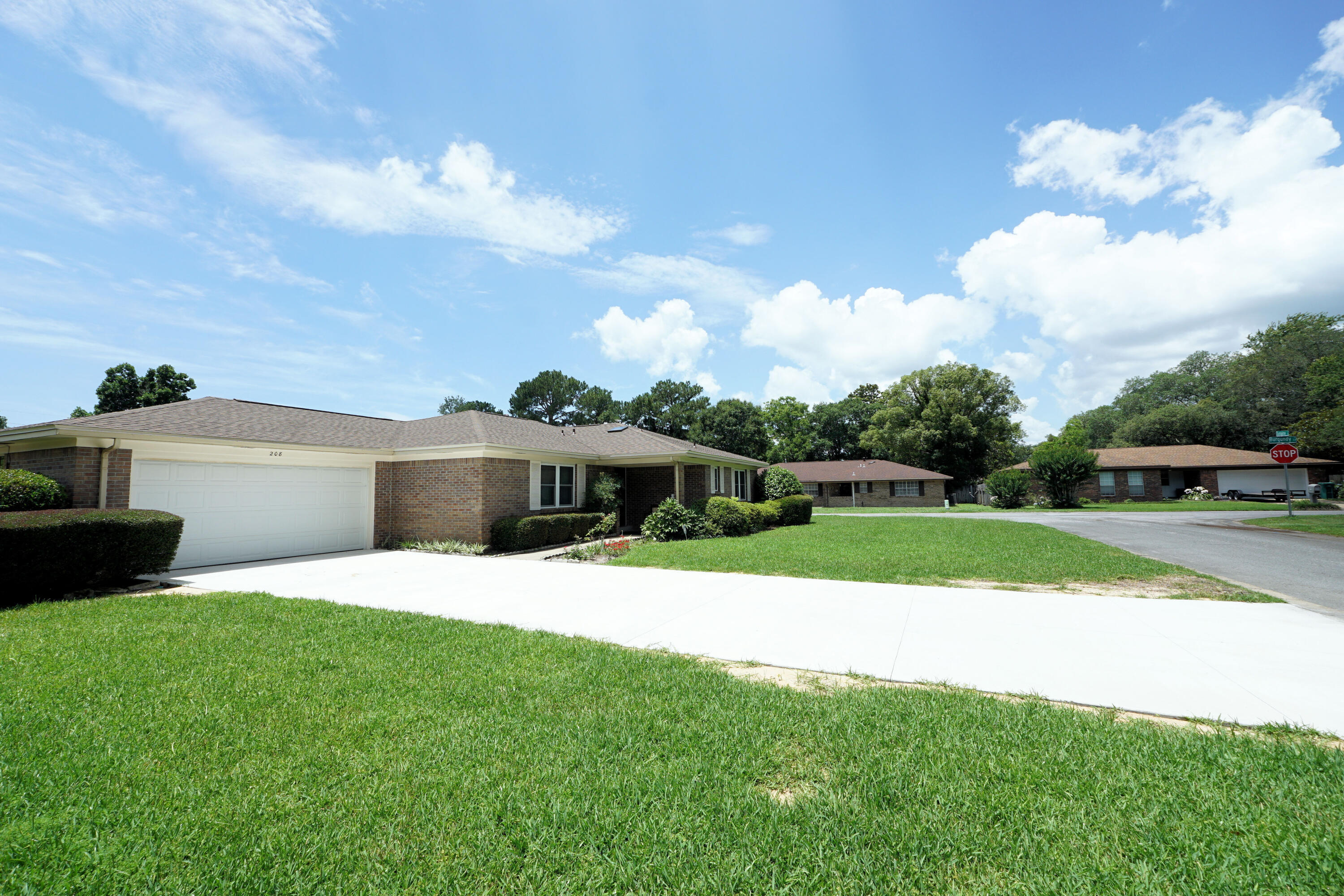 208 Dumaine Court