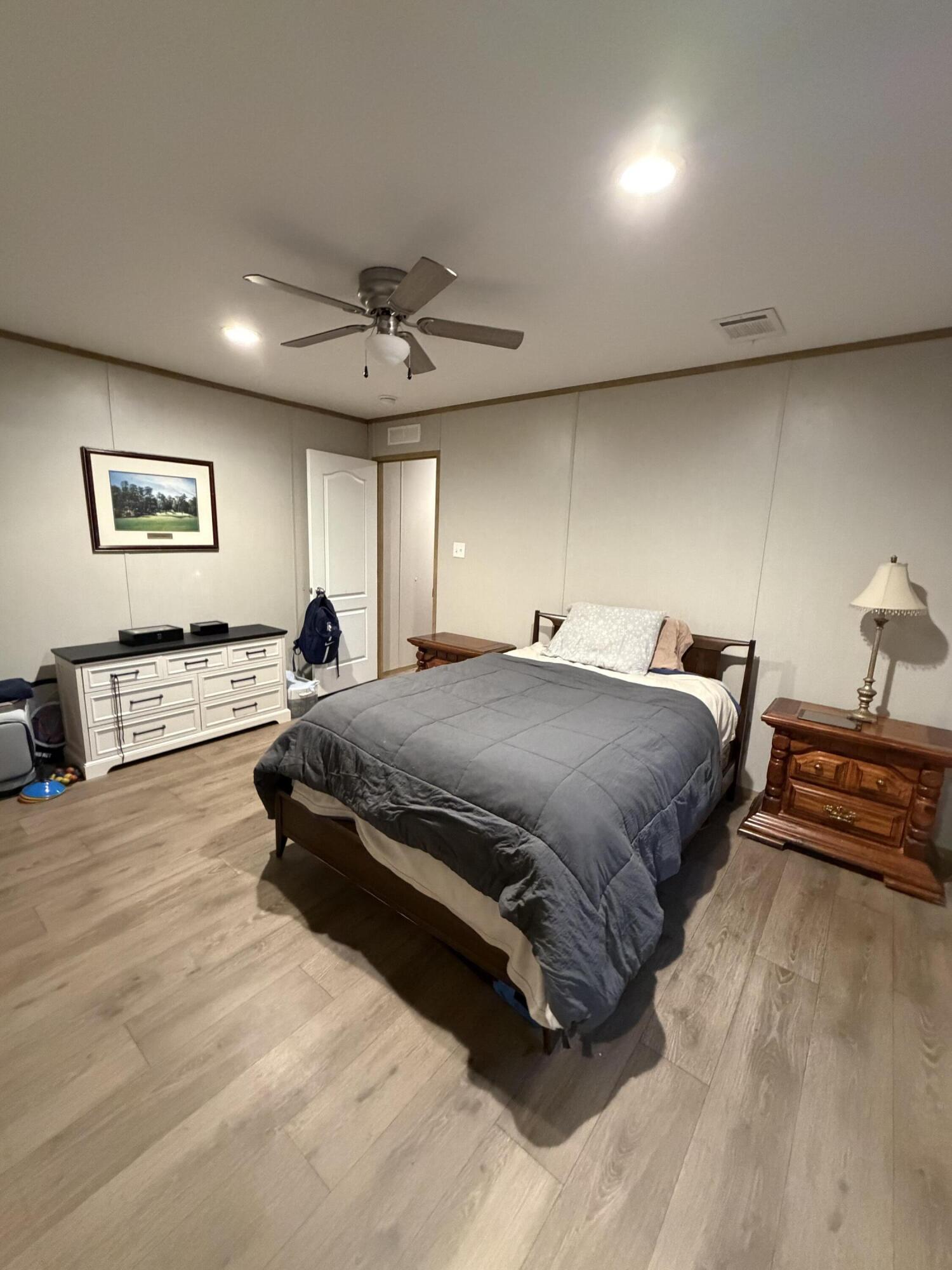 MOSSY HEAD TOWN OF - Residential