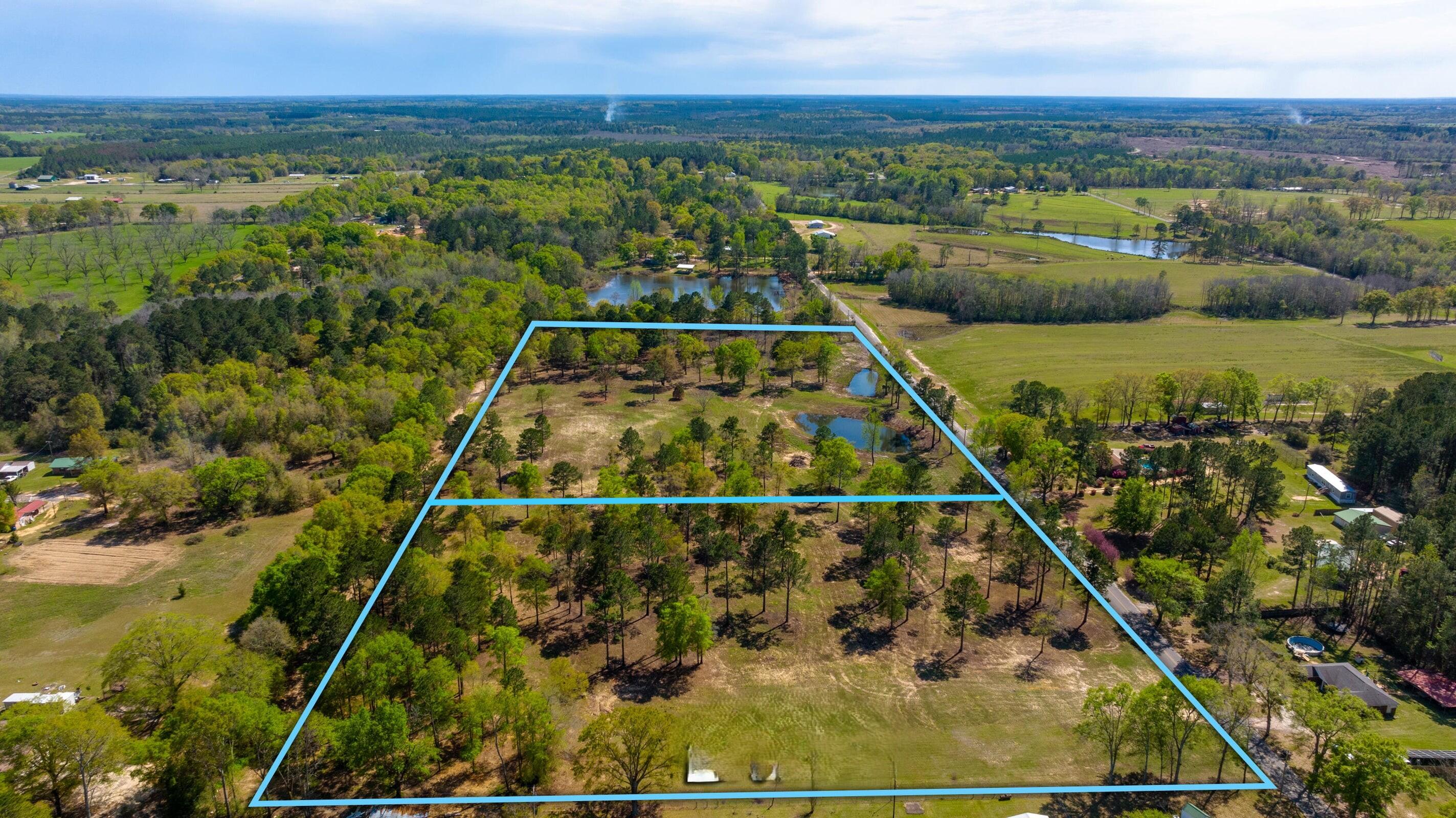 METES & BOUNDS - Land