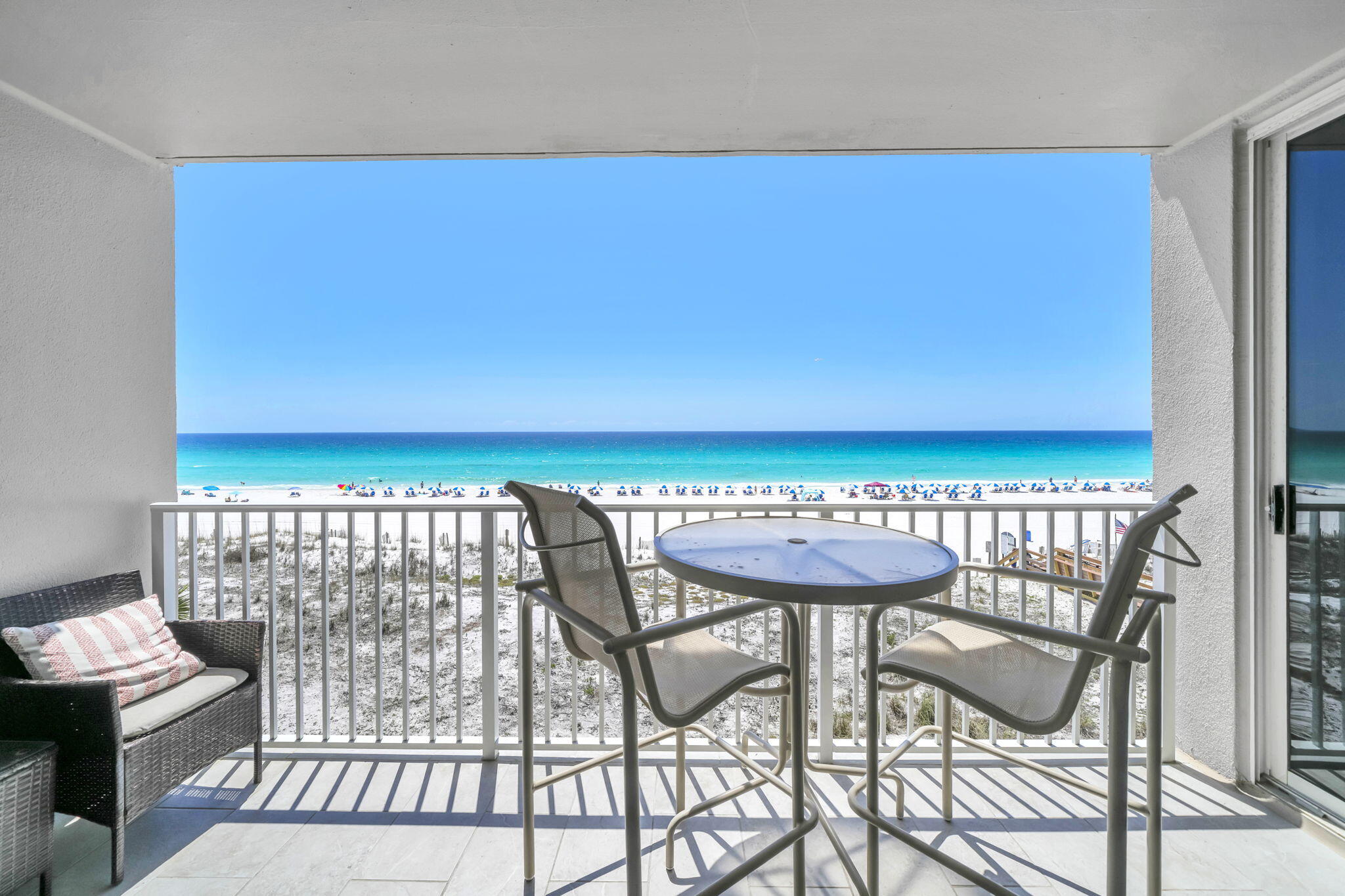 ISLAND PRINCESS - Residential