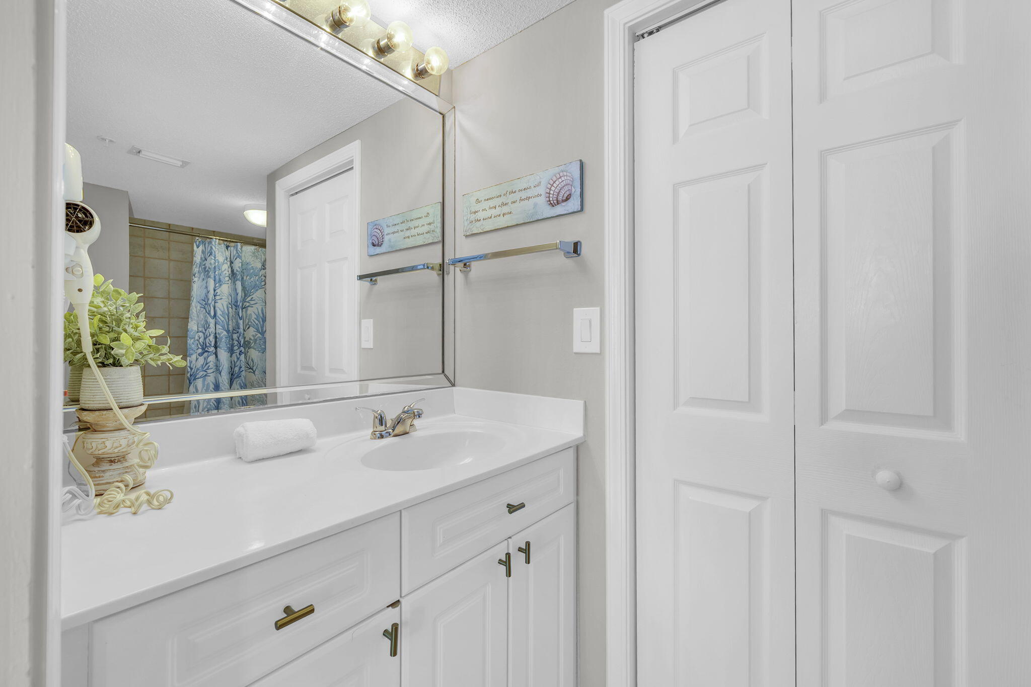 ISLAND PRINCESS - Residential