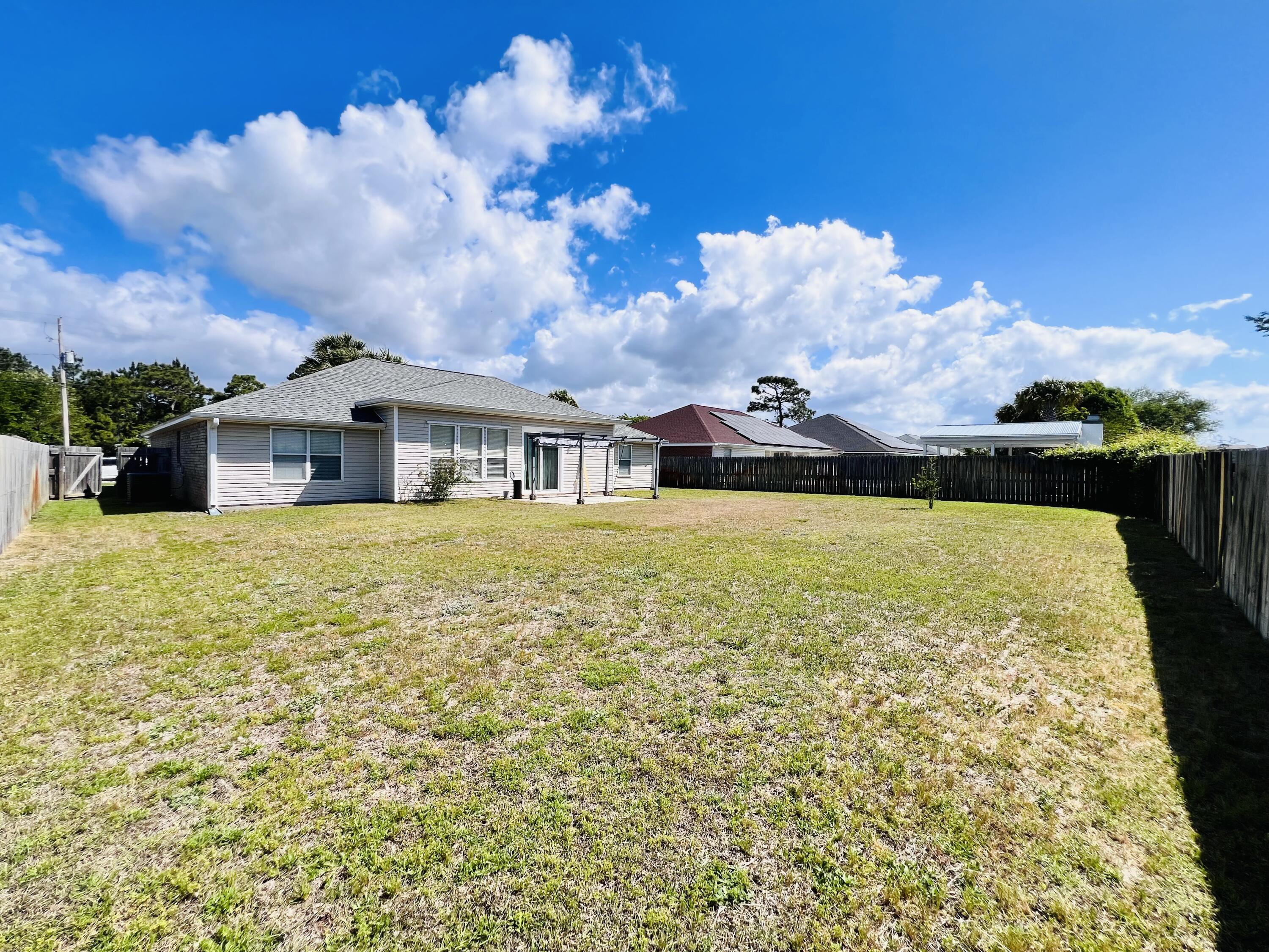 SKY RIDGE ESTATES 1ST ADD - Residential