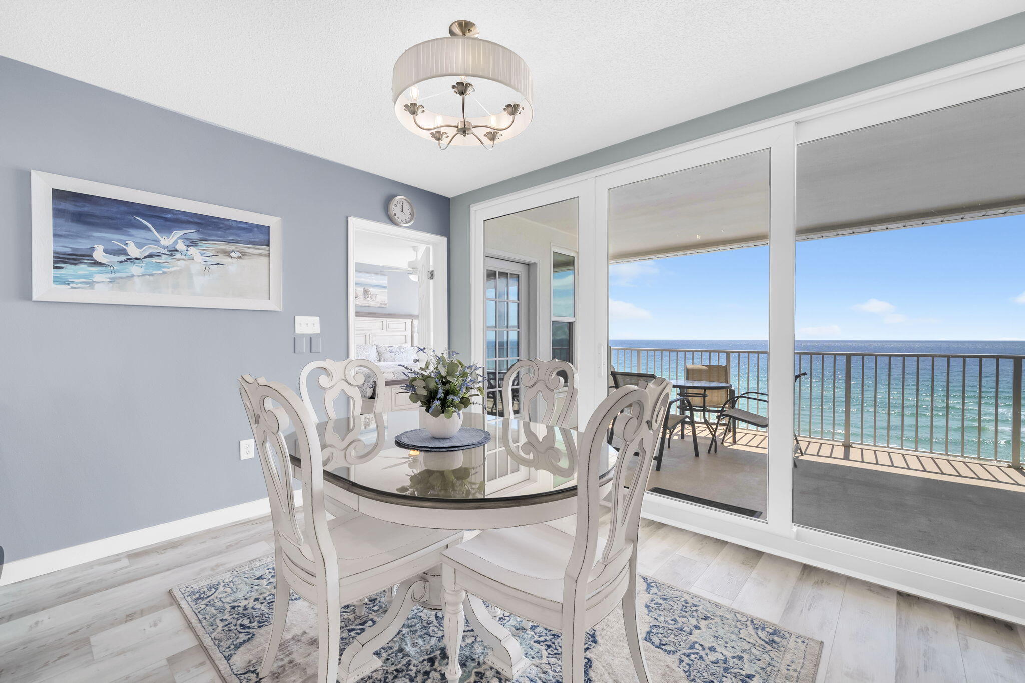 The Palms Condo - Residential