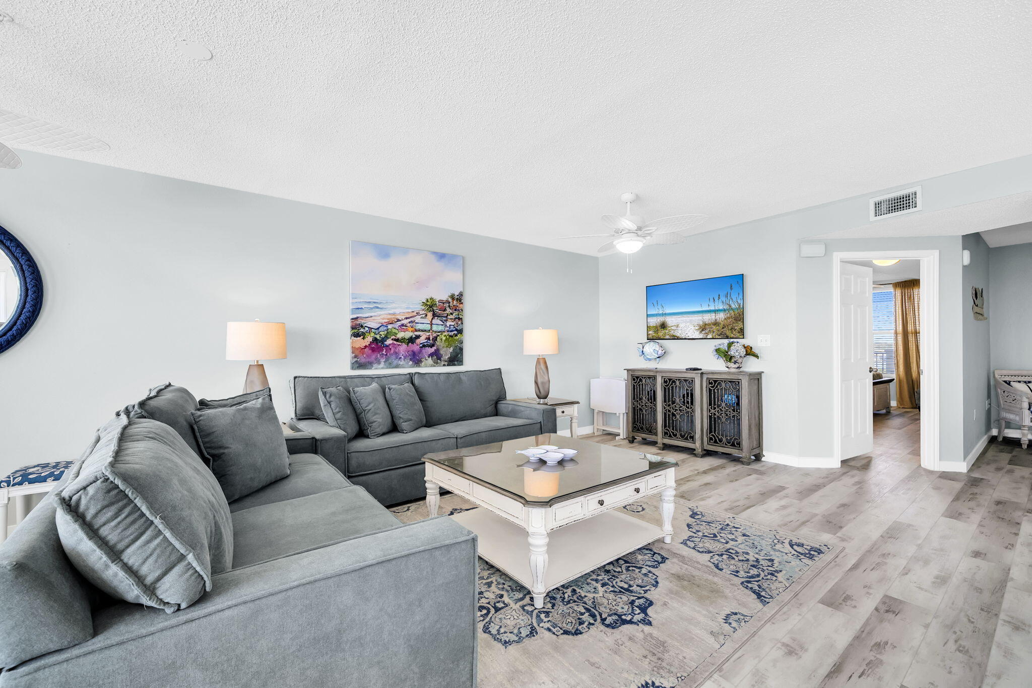 The Palms Condo - Residential