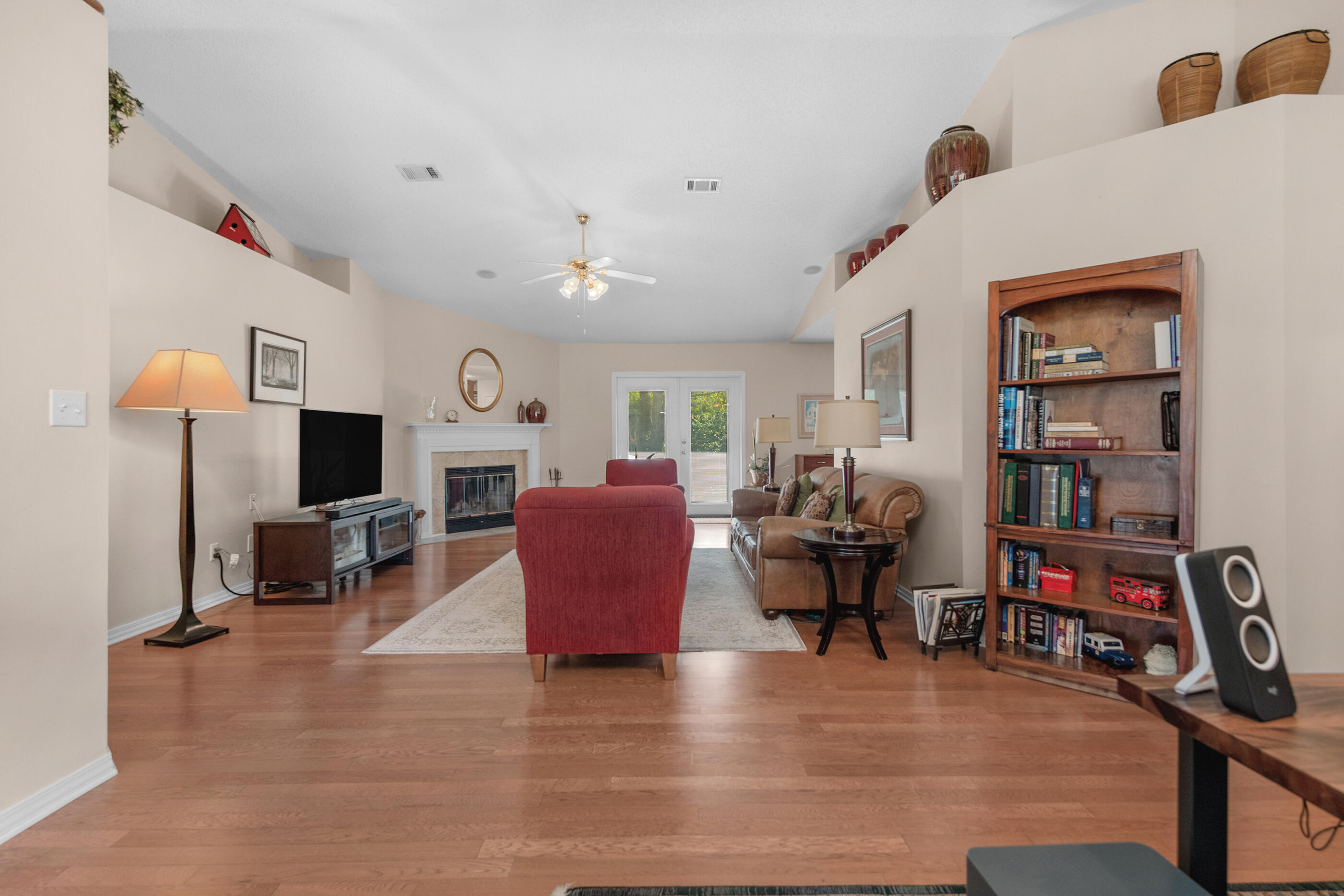 SANDY BEACH ESTATES - Residential