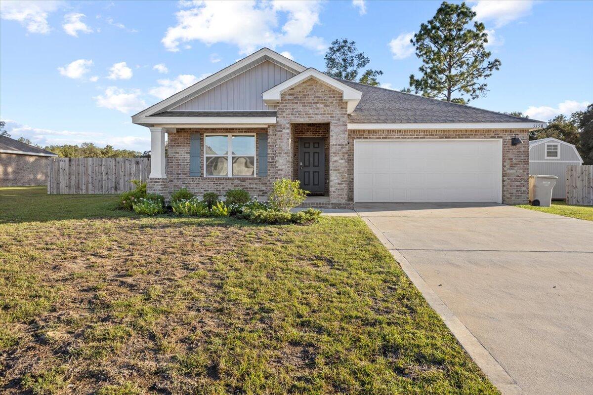 PLANTATION WOODS - Residential