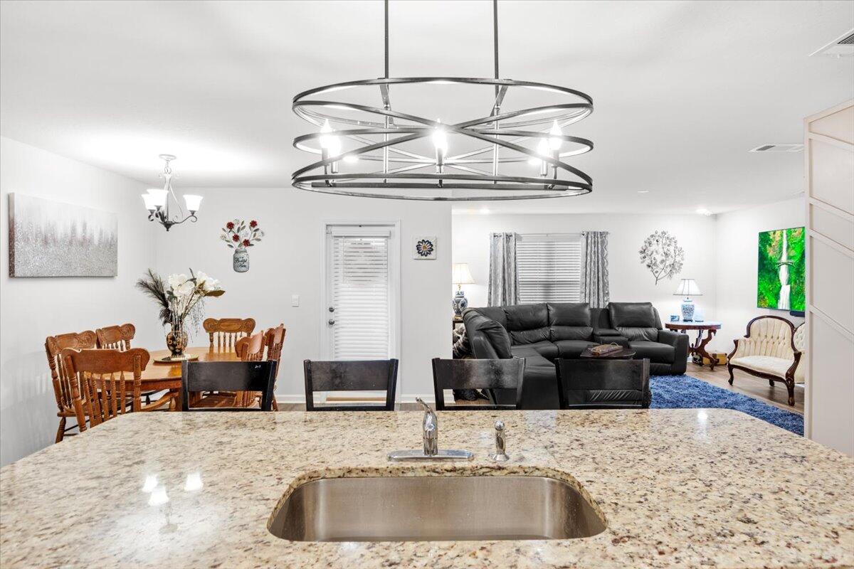 PLANTATION WOODS - Residential