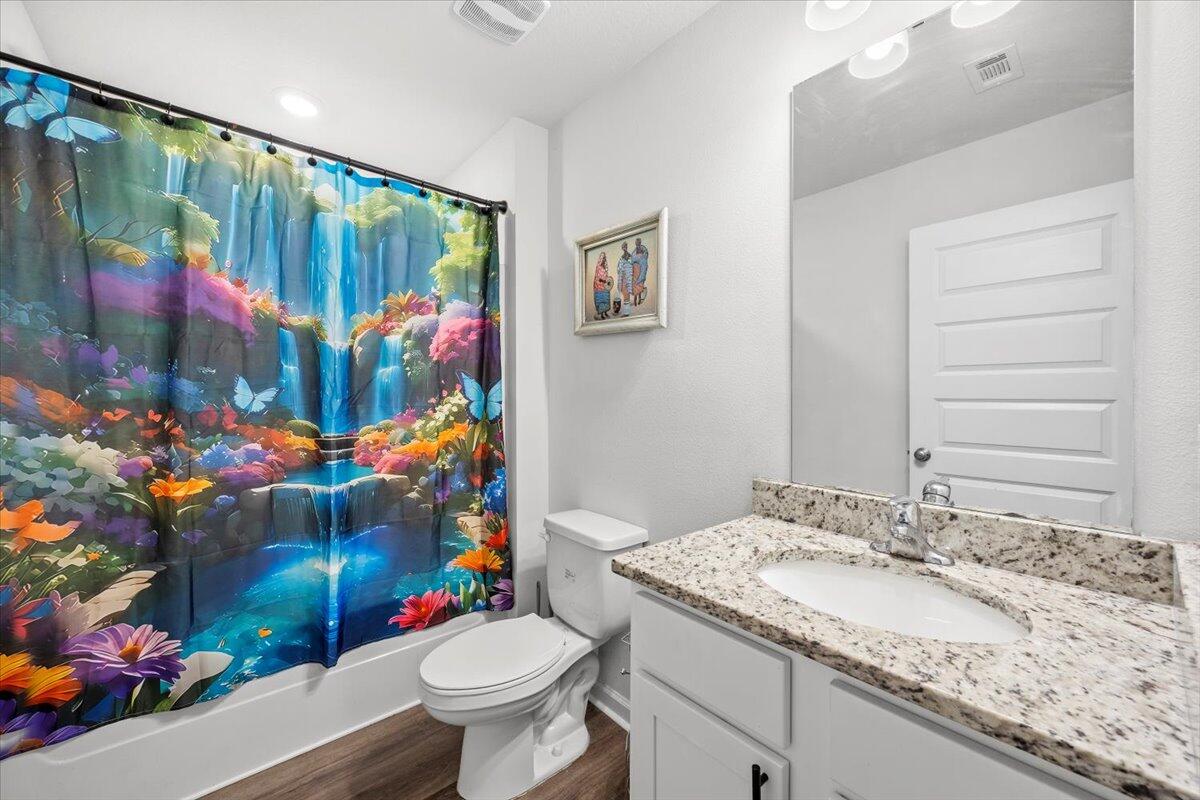 PLANTATION WOODS - Residential