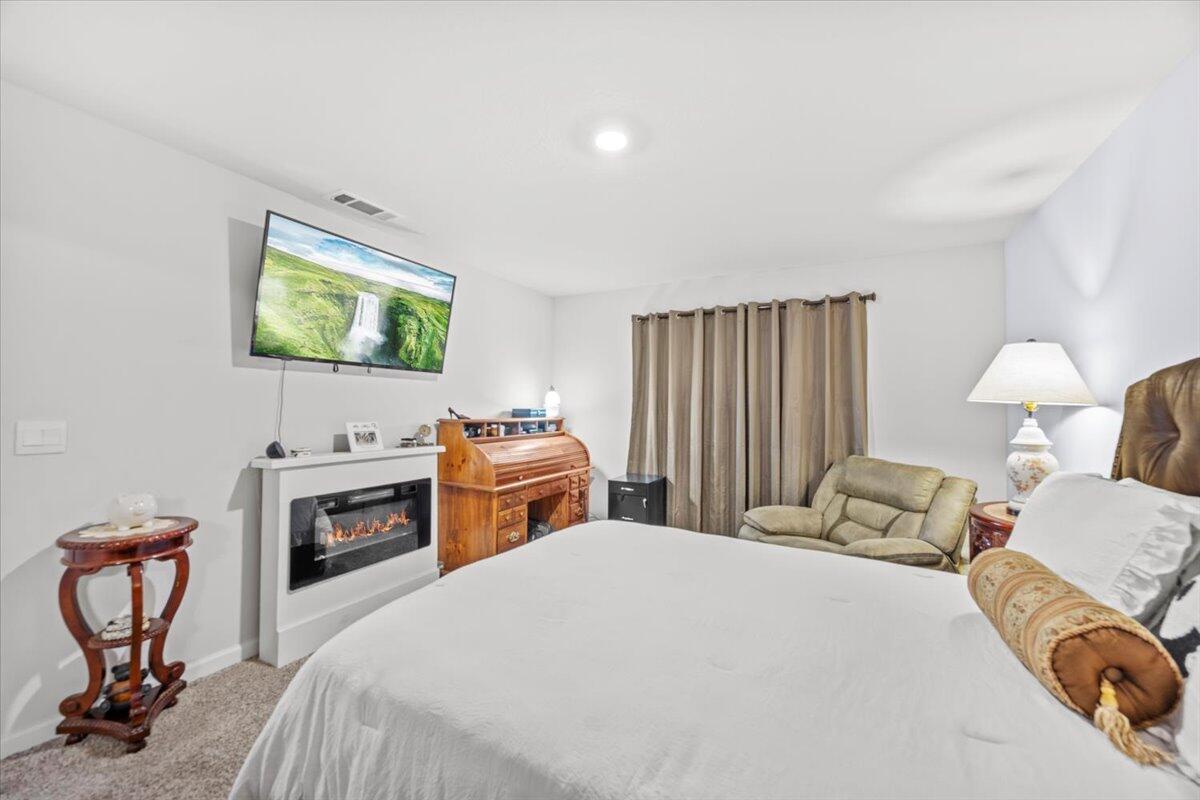 PLANTATION WOODS - Residential