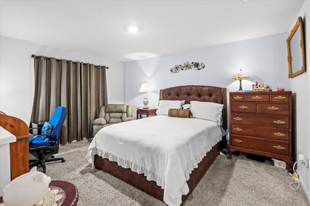 PLANTATION WOODS - Residential