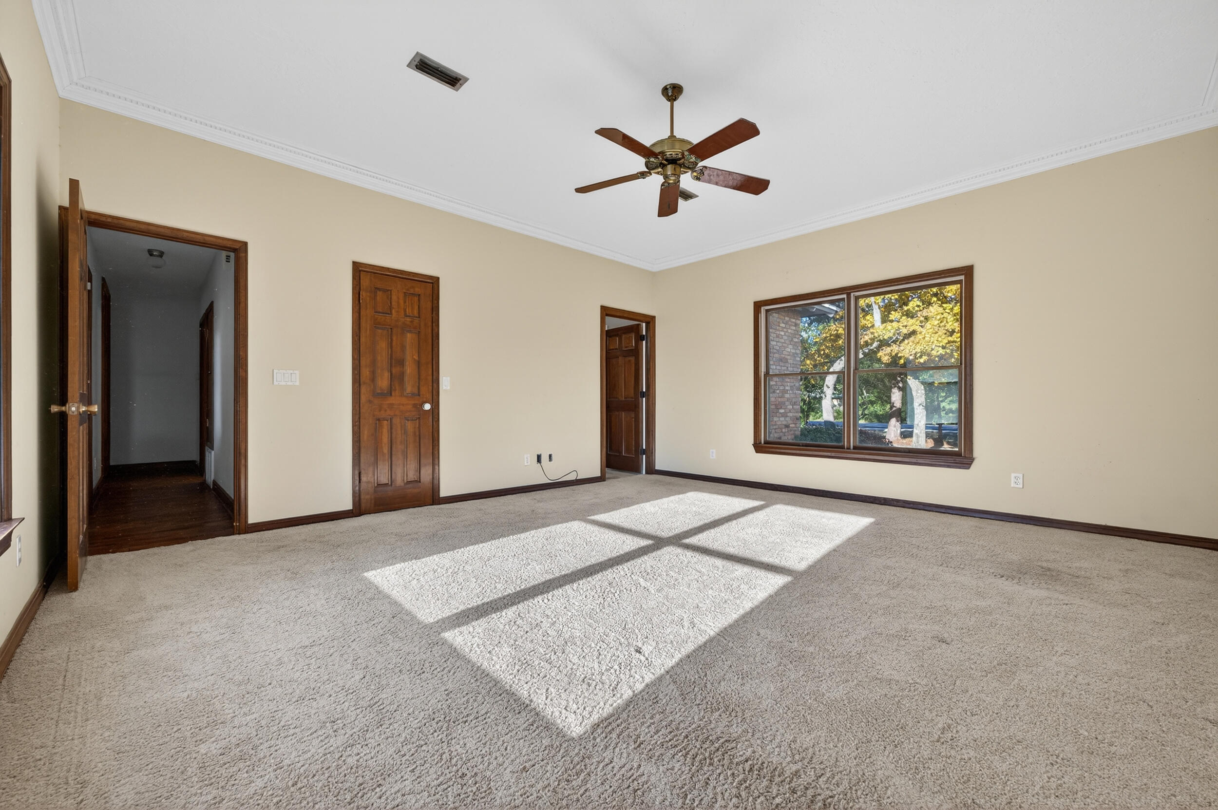 SHIRKS BAYOU - Residential