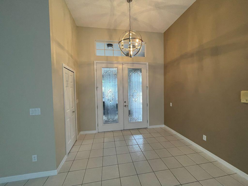 Royal Highlands 55+ Community - Residential