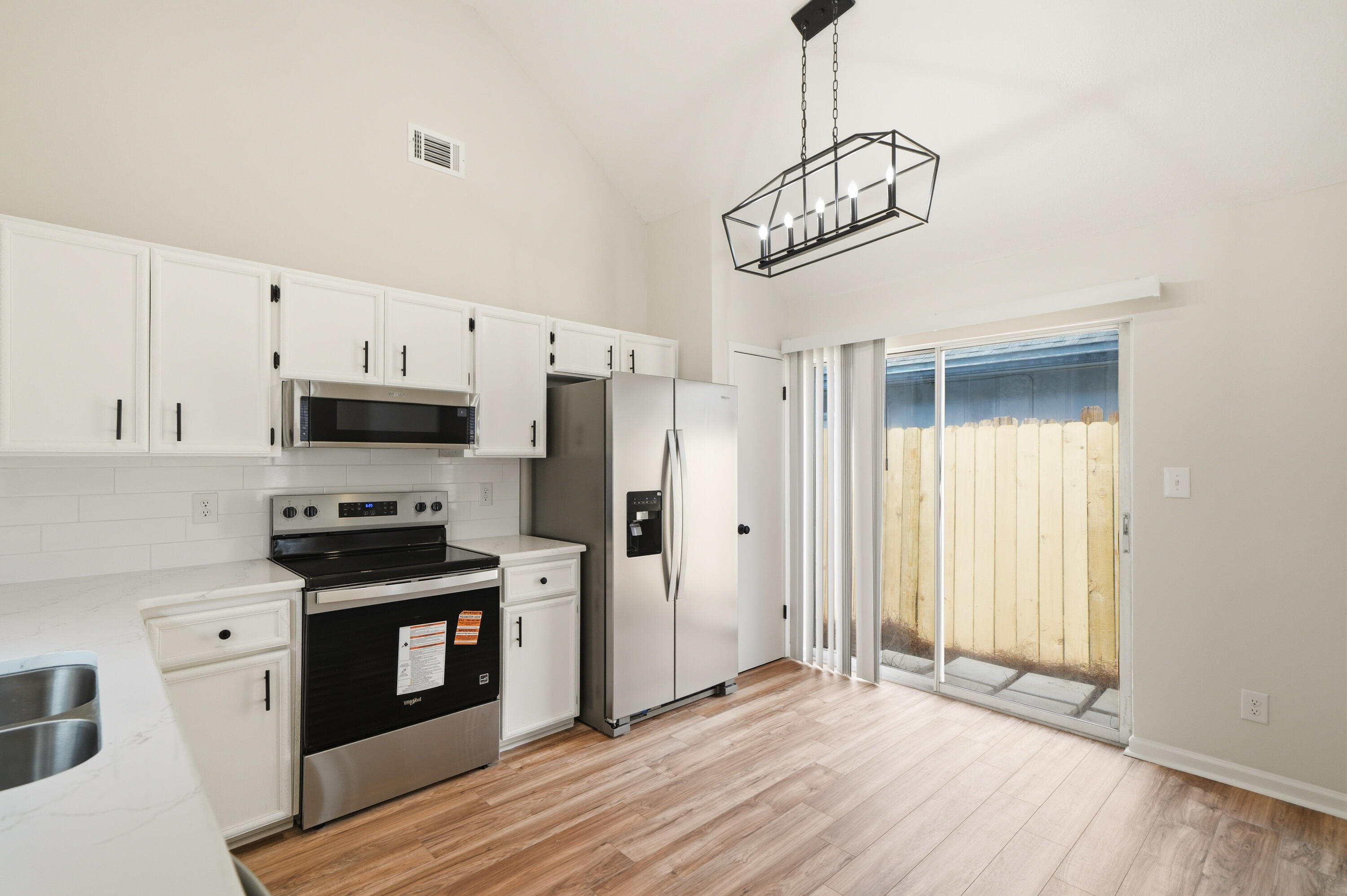 3047 Yorktown Circle