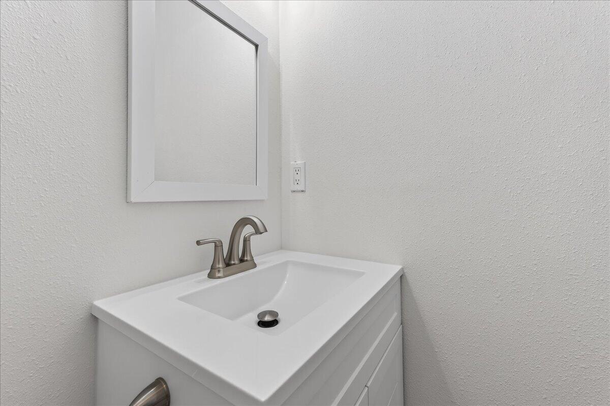 QUIET WOOD - Residential