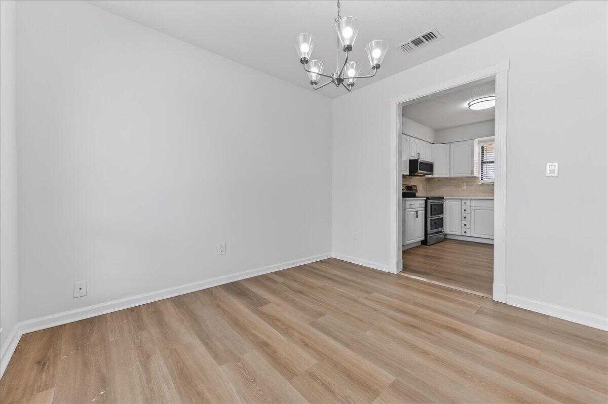 QUIET WOOD - Residential