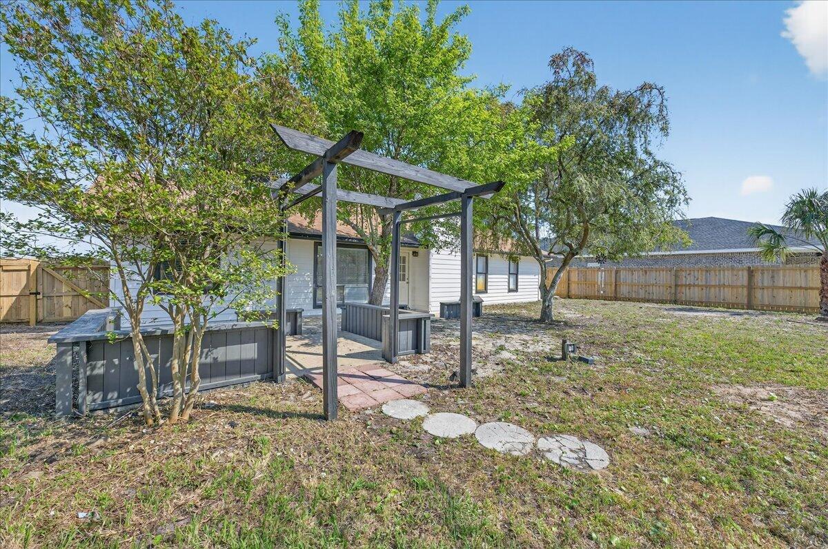 QUIET WOOD - Residential