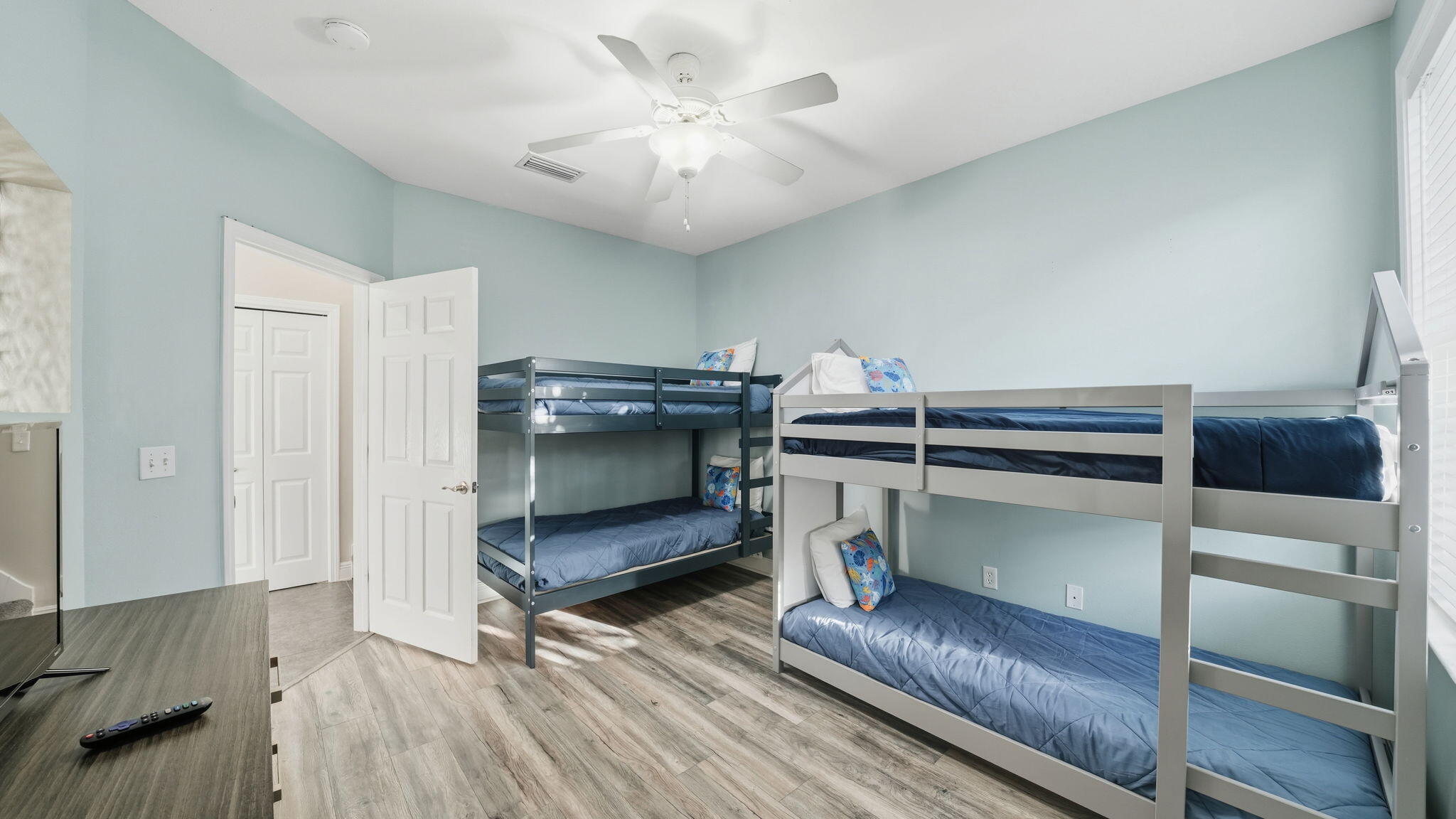 VILLAGE AT BLUE MOUNTAIN BEACH - Residential