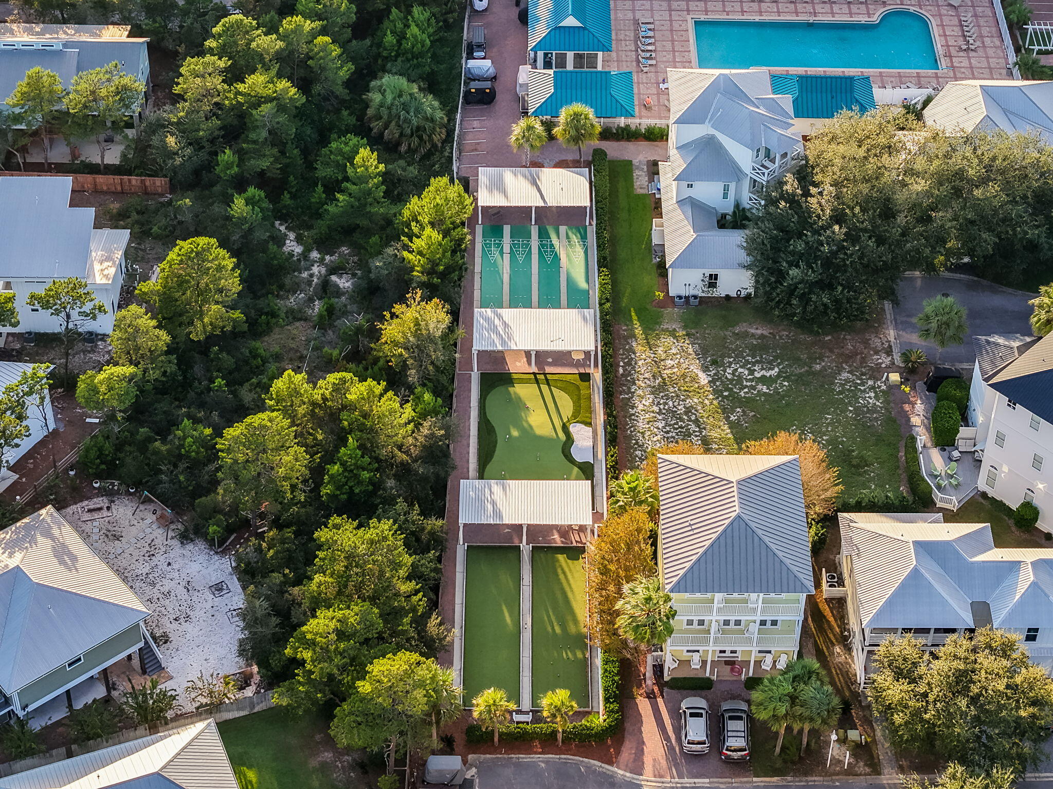 VILLAGE AT BLUE MOUNTAIN BEACH - Residential