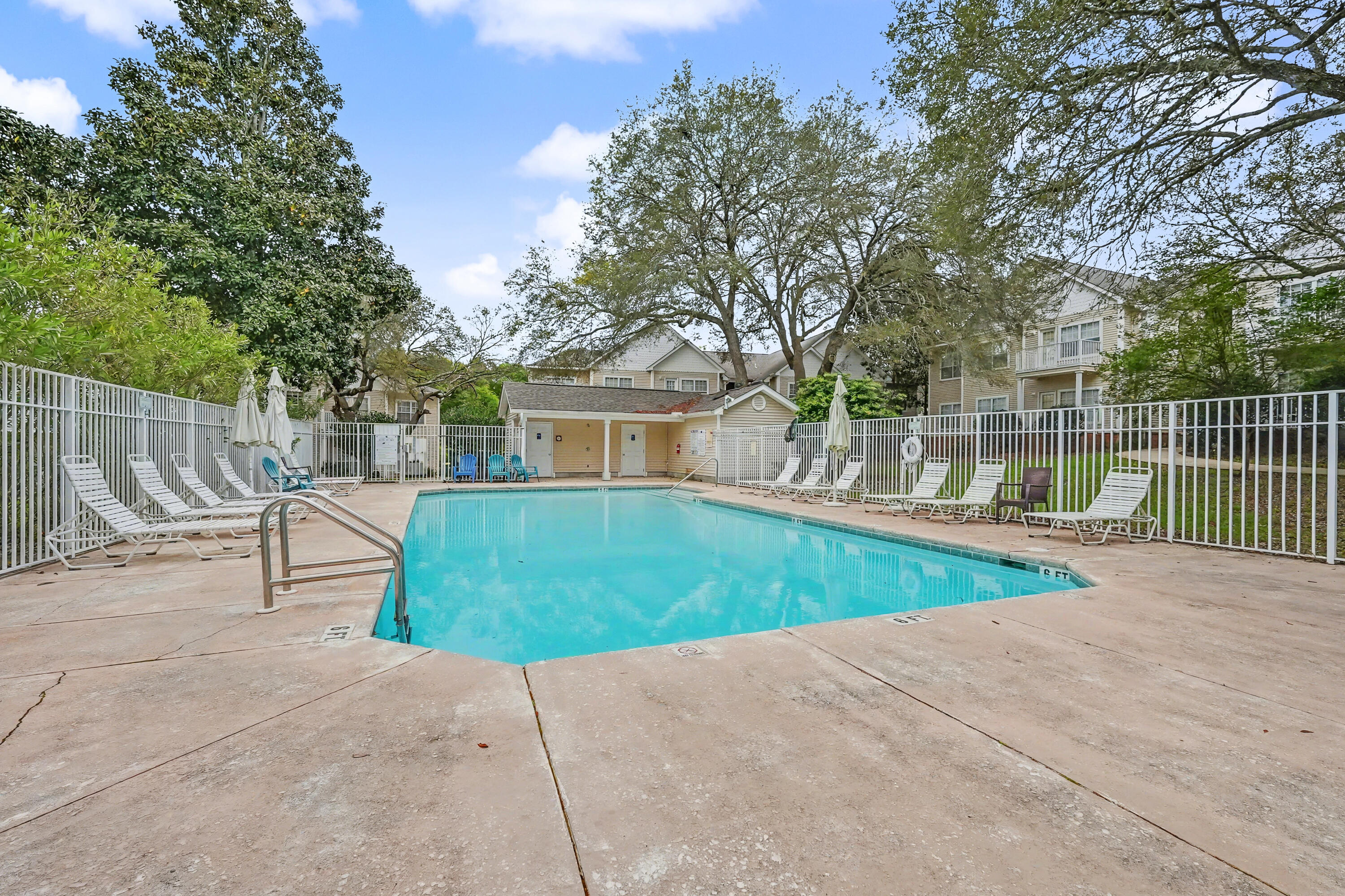 THE OAKS AT NICEVILLE PH III - Residential