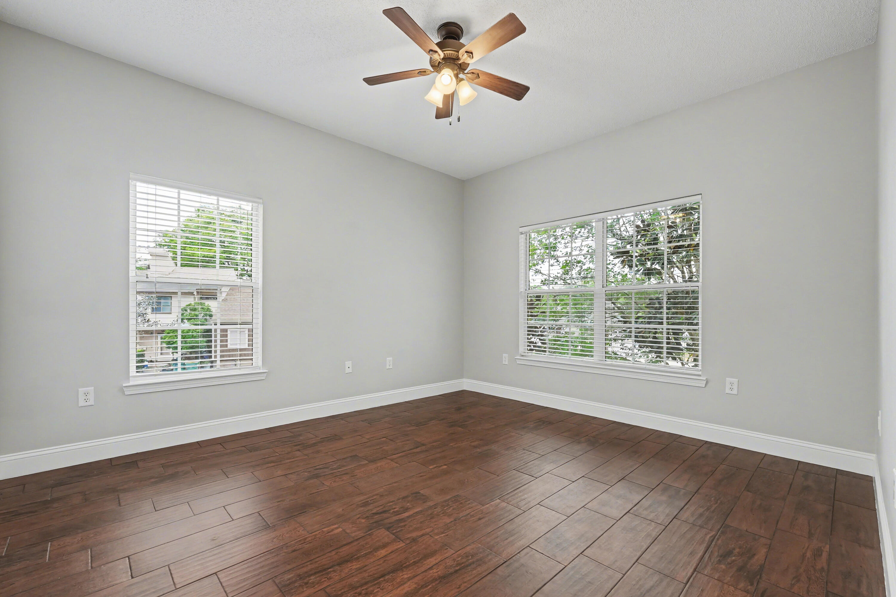 THE OAKS AT NICEVILLE PH III - Residential