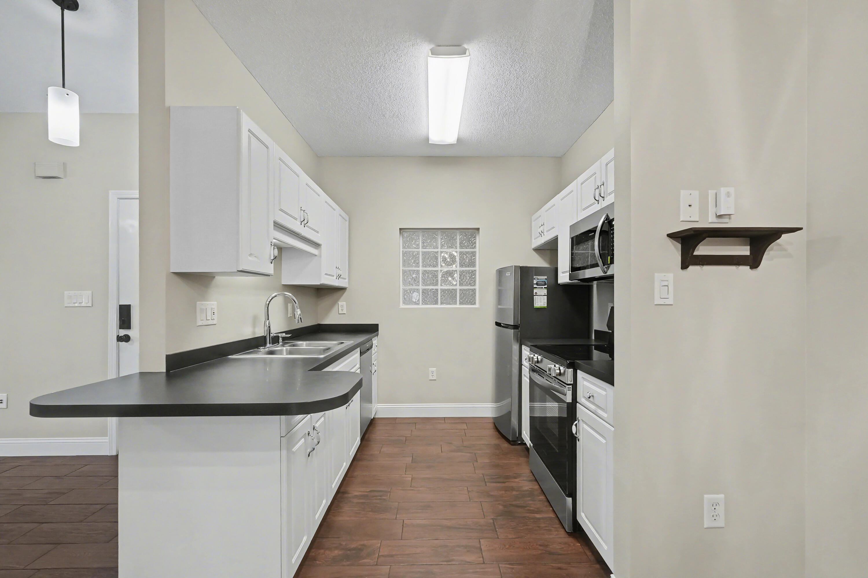 THE OAKS AT NICEVILLE PH III - Residential