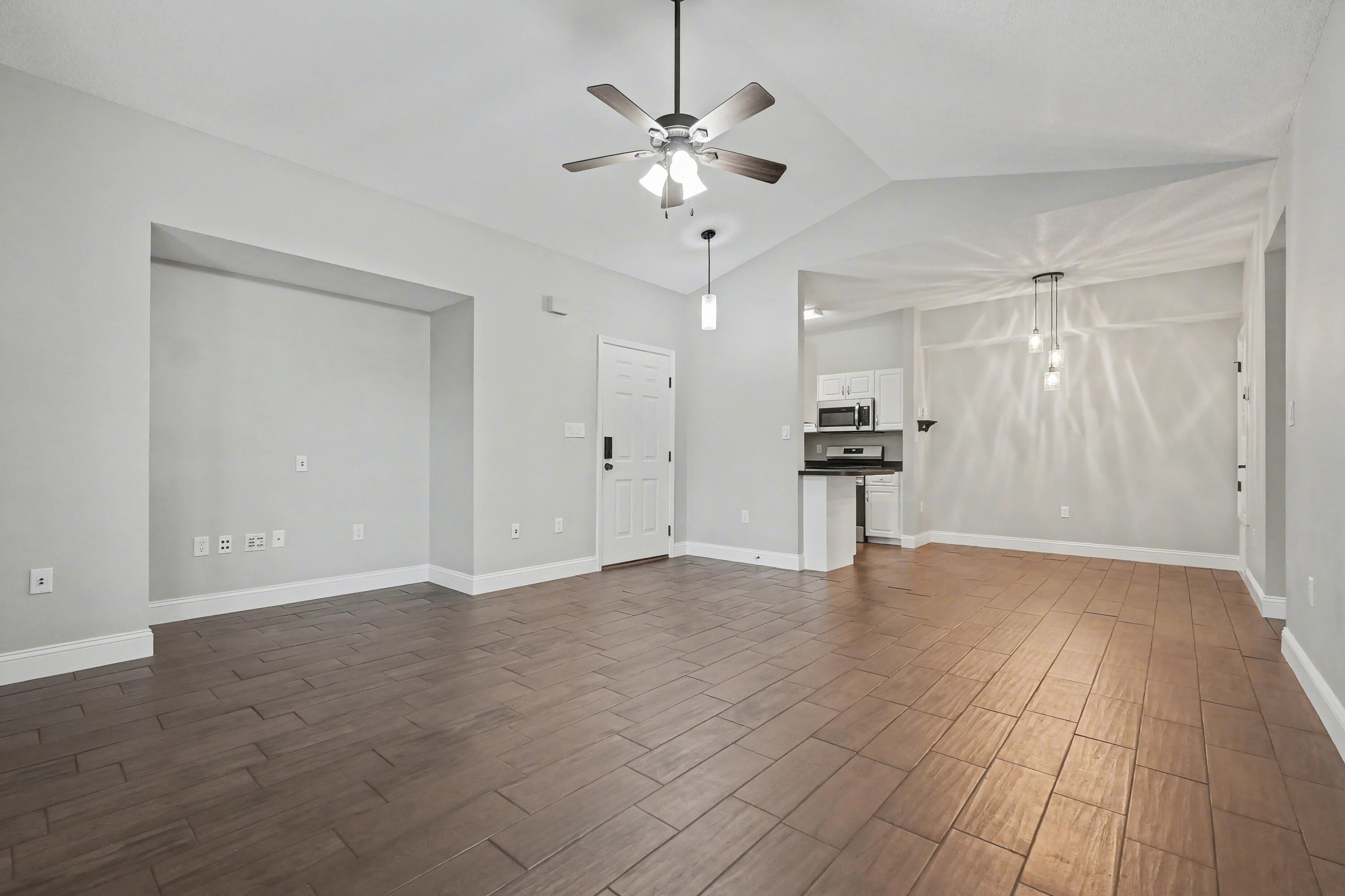 THE OAKS AT NICEVILLE PH III - Residential