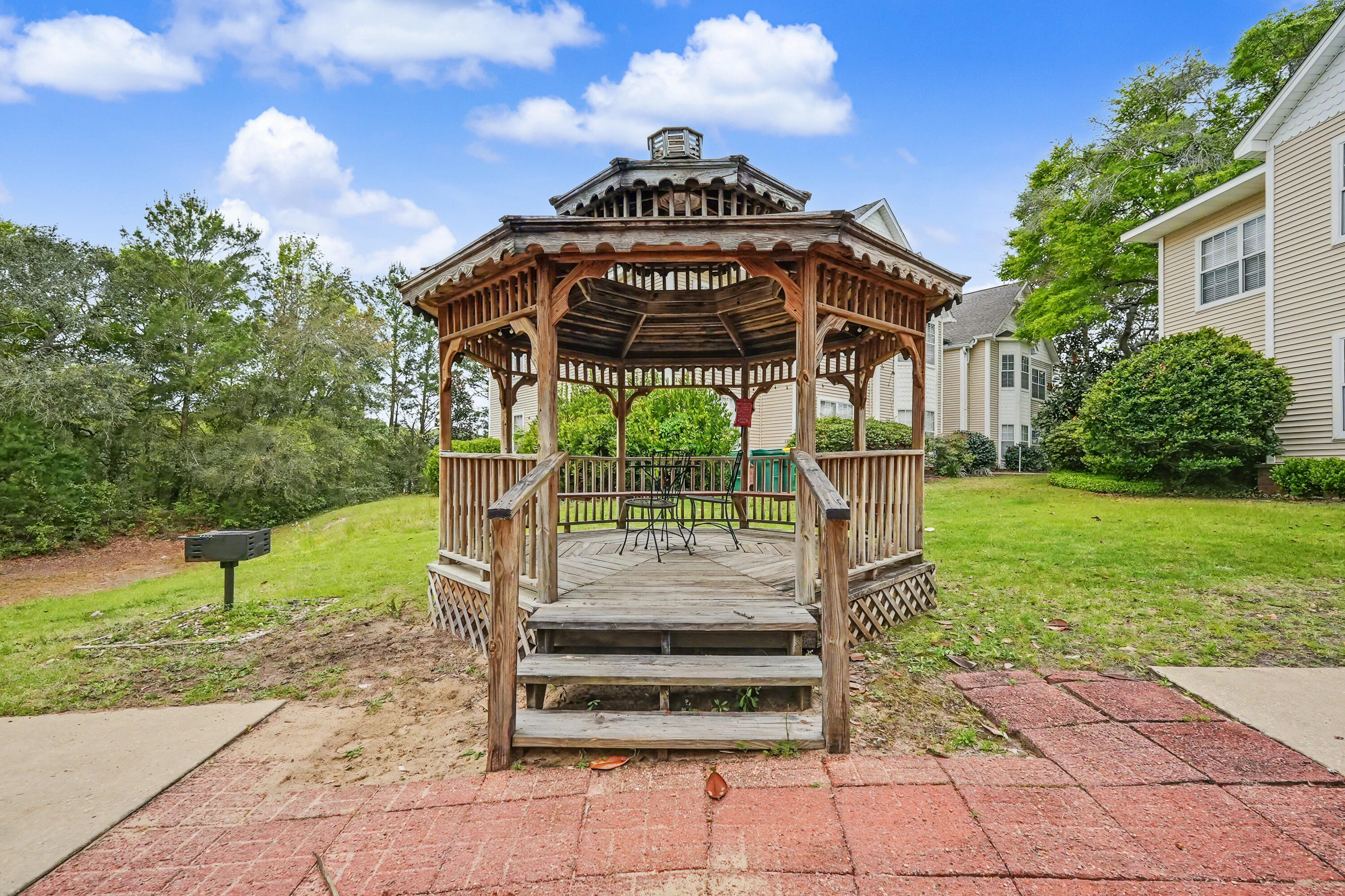 THE OAKS AT NICEVILLE PH III - Residential