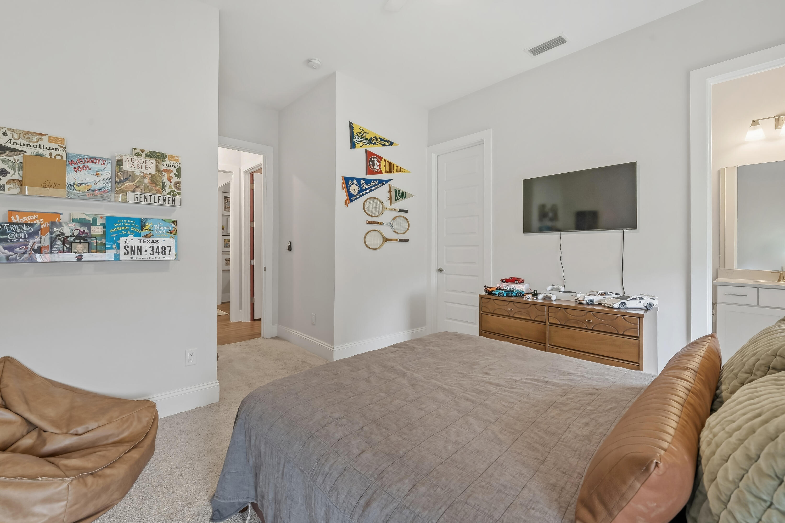 MAGNOLIA BAY ESTATES - Residential
