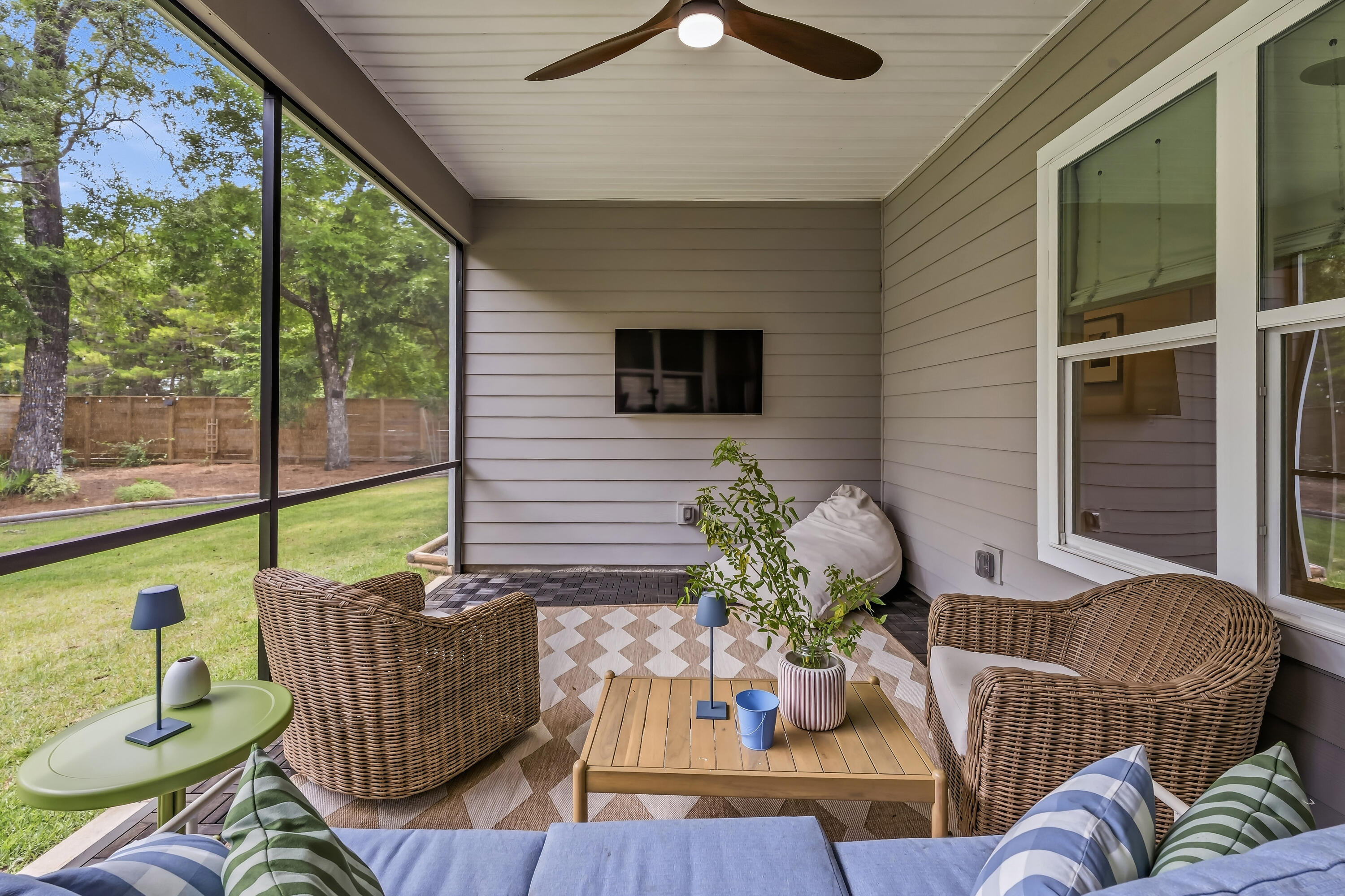 MAGNOLIA BAY ESTATES - Residential