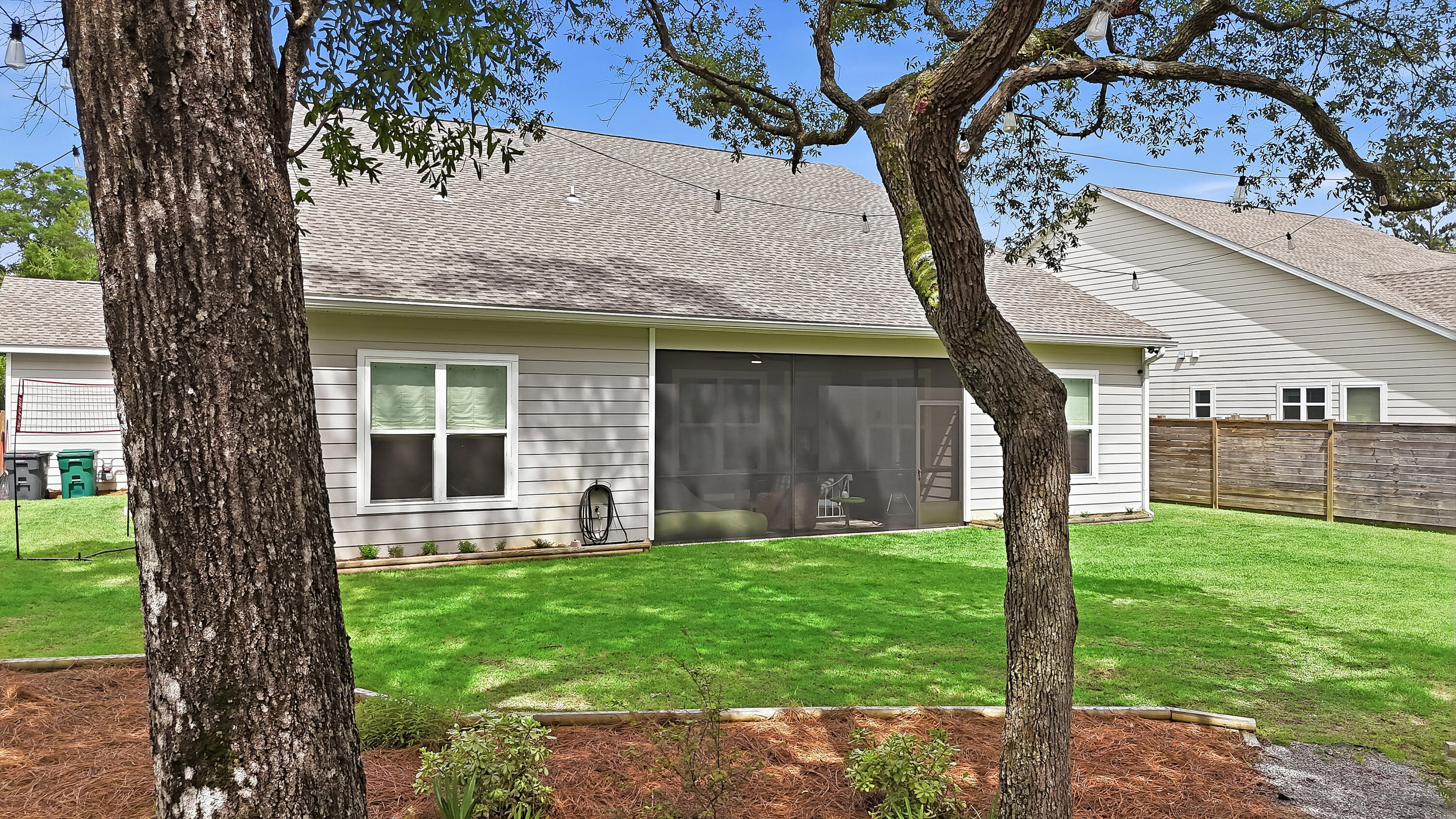 MAGNOLIA BAY ESTATES - Residential