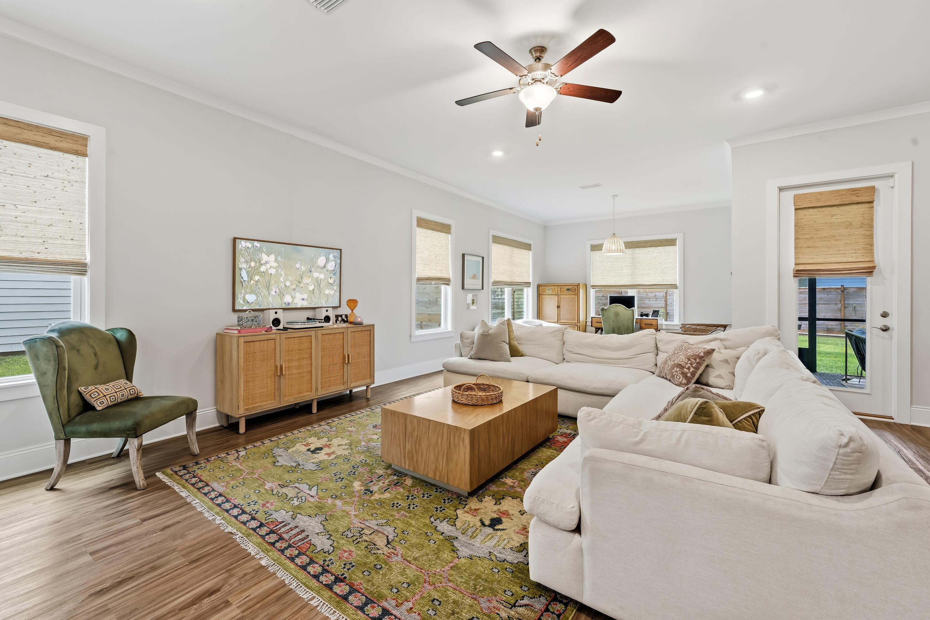 MAGNOLIA BAY ESTATES - Residential